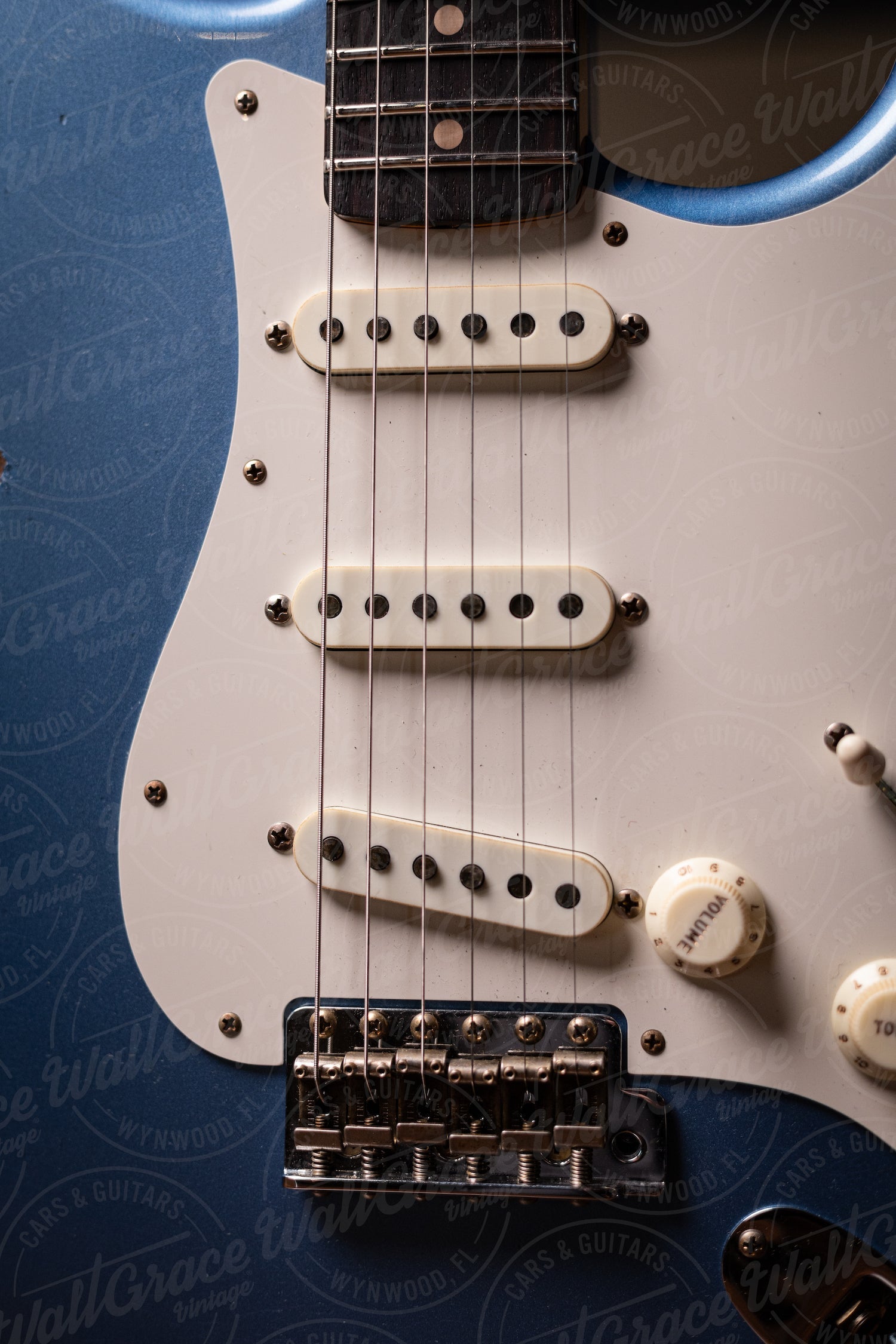 Fender Custom Shop 1959 Stratocaster Relic Electric Guitar – Faded Aged Lake Placid Blue