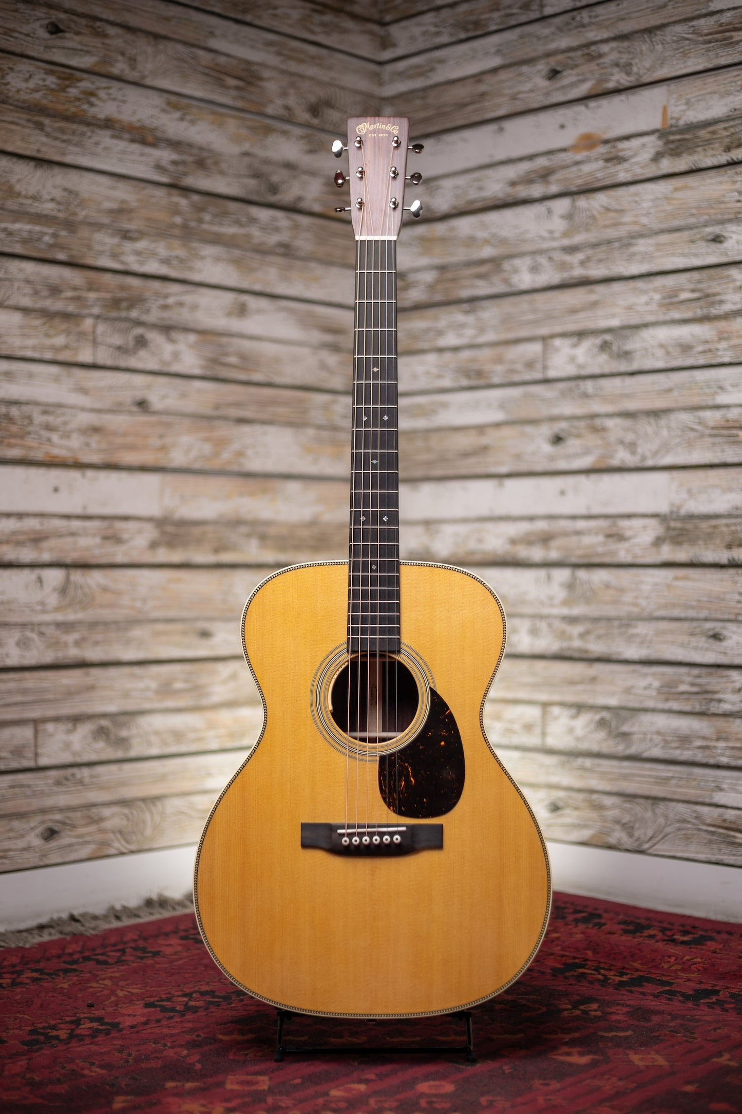 Martin OM-28E Standard L.R. Baggs Orchestra Model Acoustic-Electric Guitar  - Natural