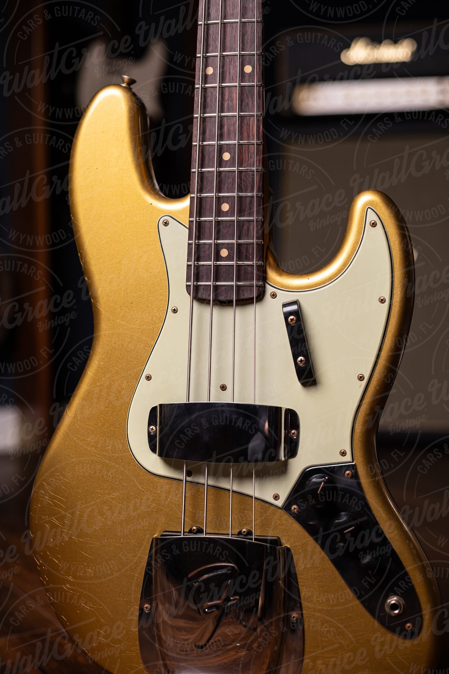 Fender Custom Shop 1963 Jazz Bass Journeyman Relic Bass - Aged Aztec Gold