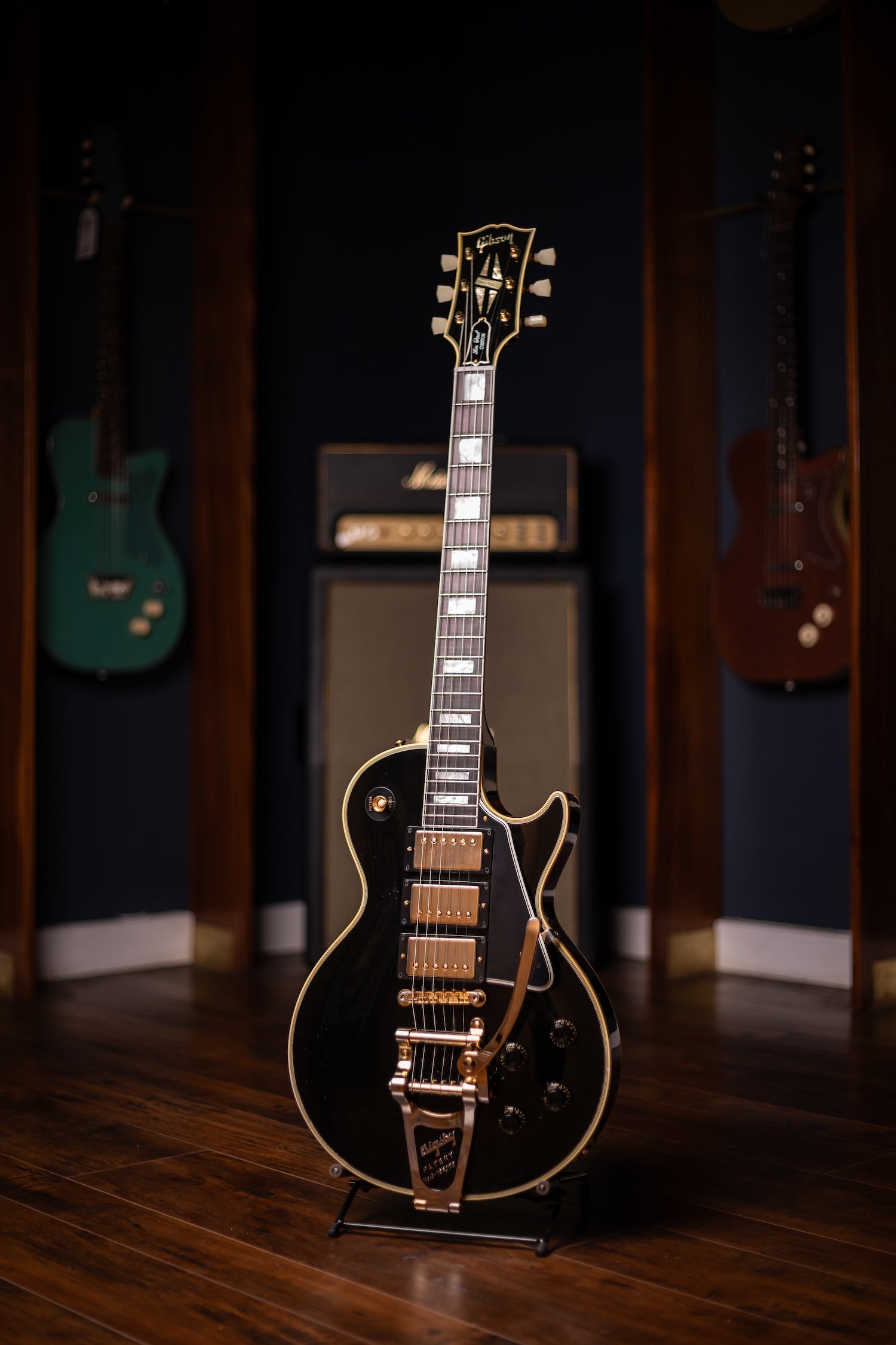 Used 2023 Gibson Custom Shop Murphy Lab 1957 Les Paul Custom Reissue 3-Pickup Bigsby Light Aged Electric Guitar - Ebony