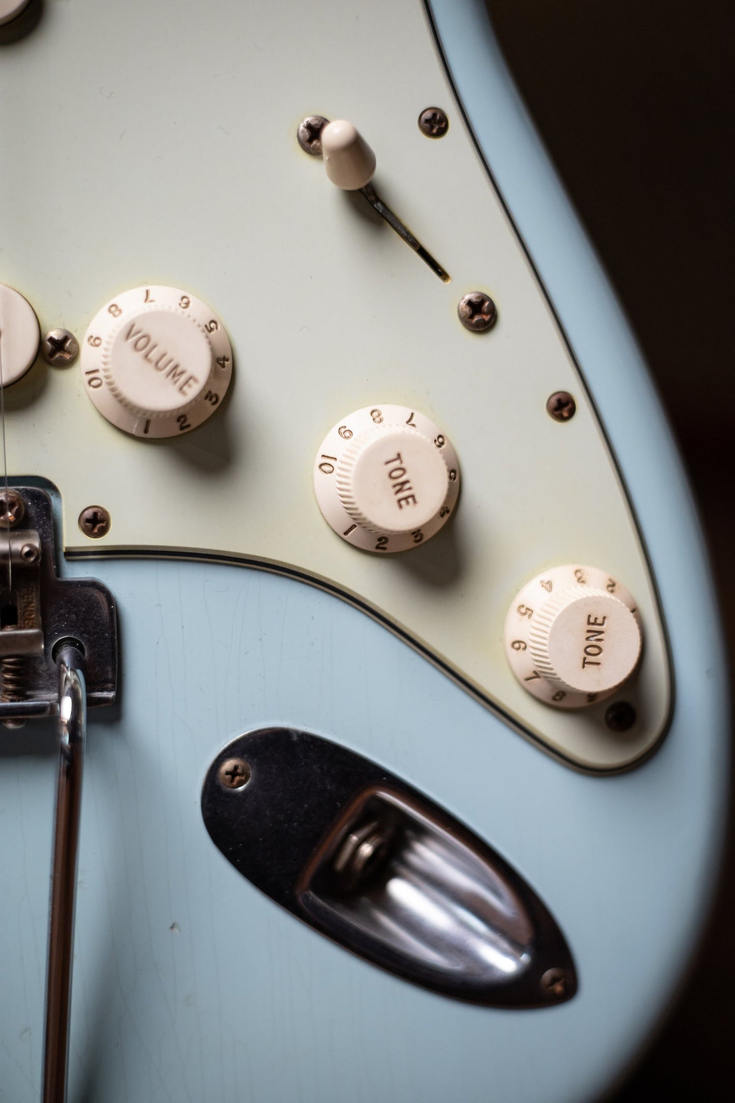 2012 Fender Custom Shop 1960 Stratocaster Relic Electric Guitar - Sonic Blue