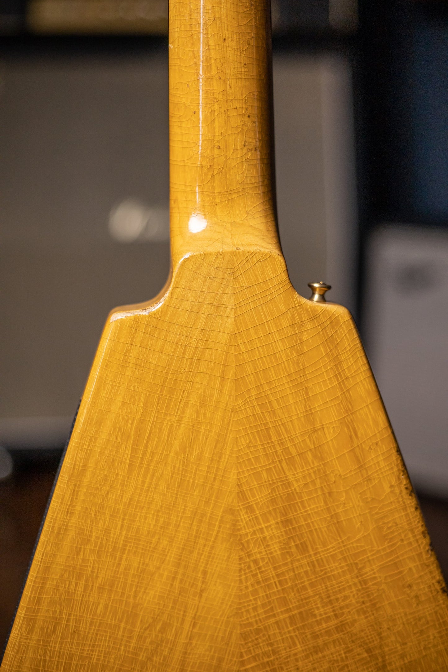 2021 Gibson Custom Shop 58 Korina Flying V Brazilian Rosewood Fingerboard Murphy Lab Light Aged GH Electric Guitar - Natural 81027