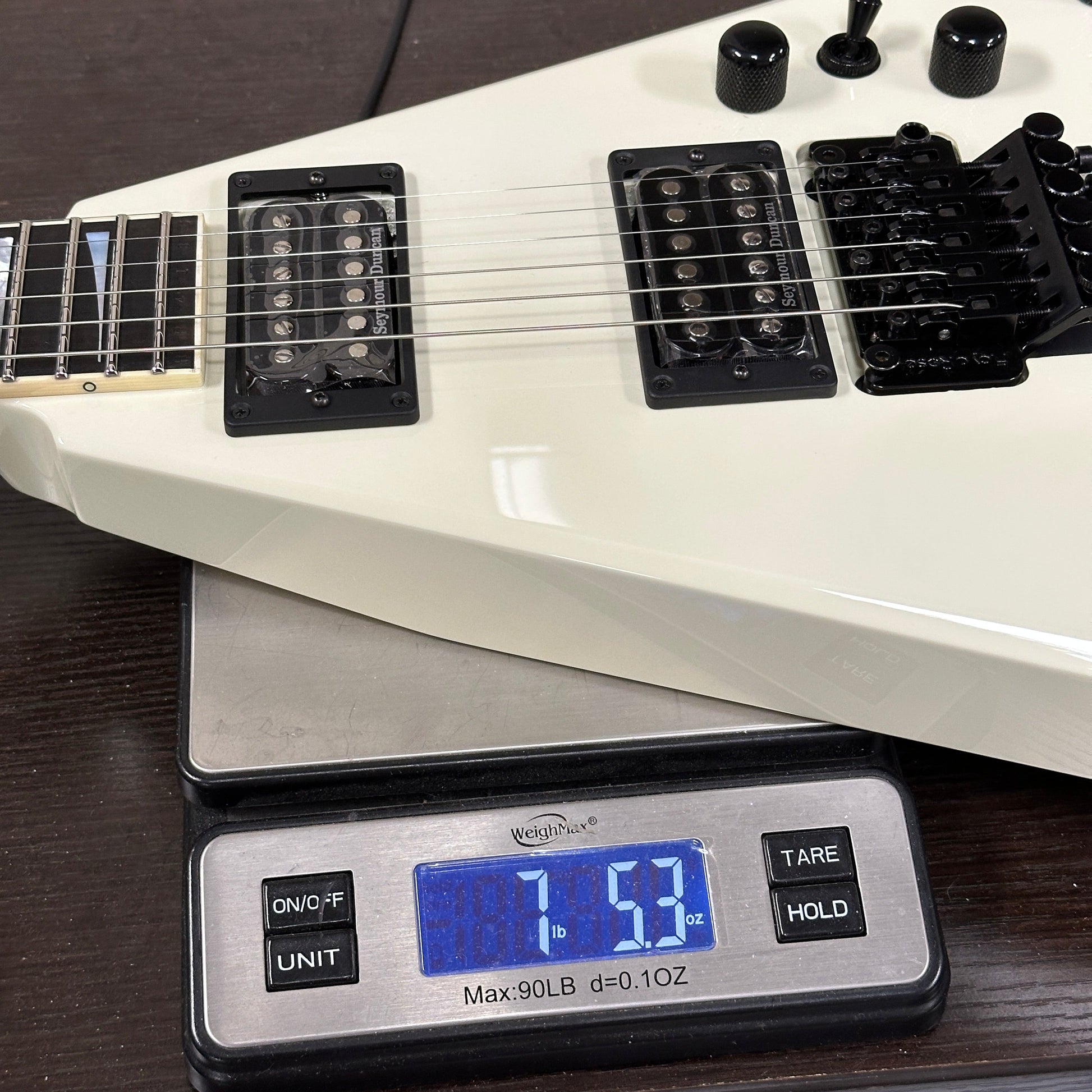 Jackson Custom Shop RR 2H FR Ivory w/case RR4136