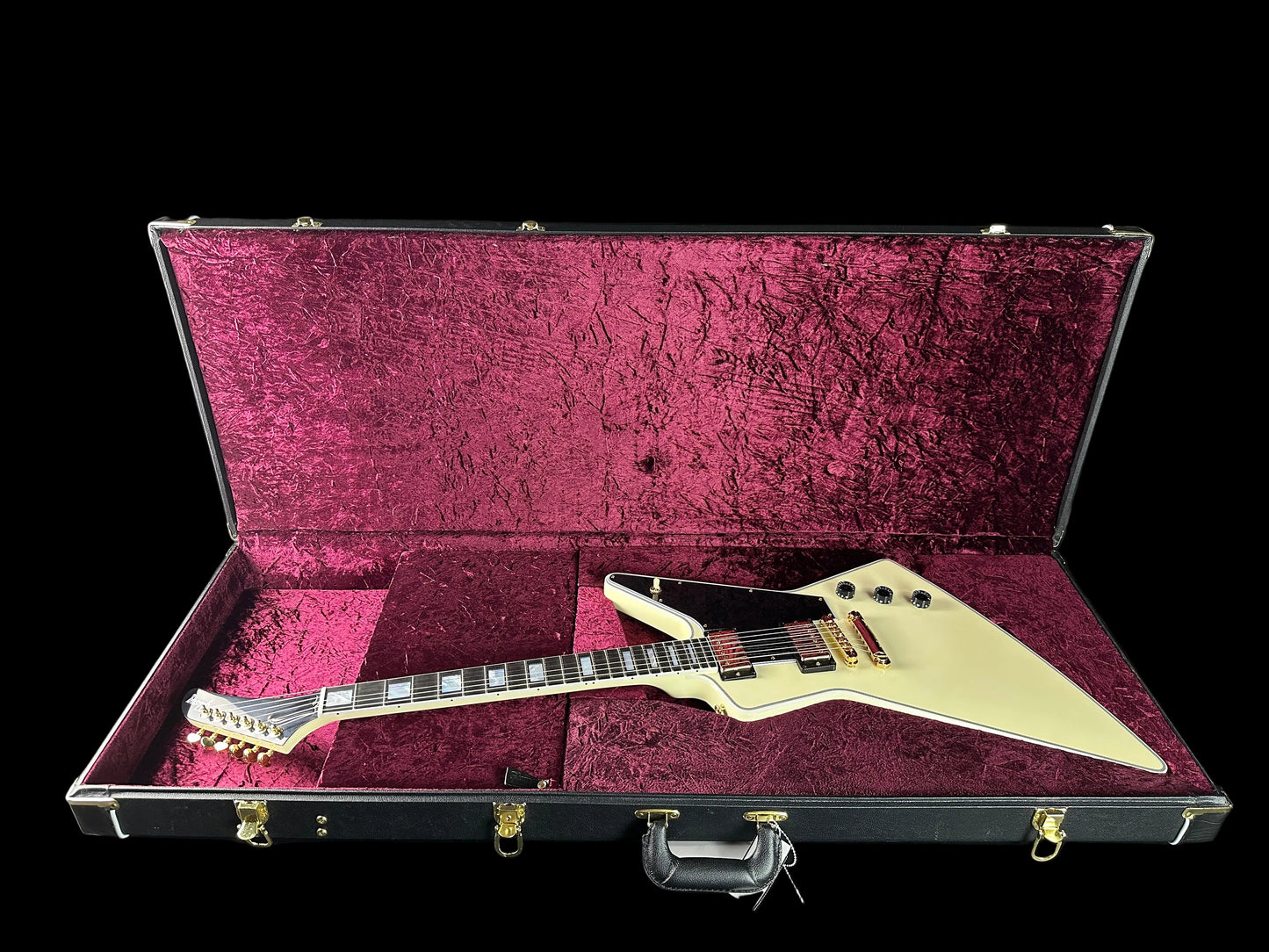 Gibson Custom Dealer Select Explorer Custom Antique Alpine White VOS w/case CS600052