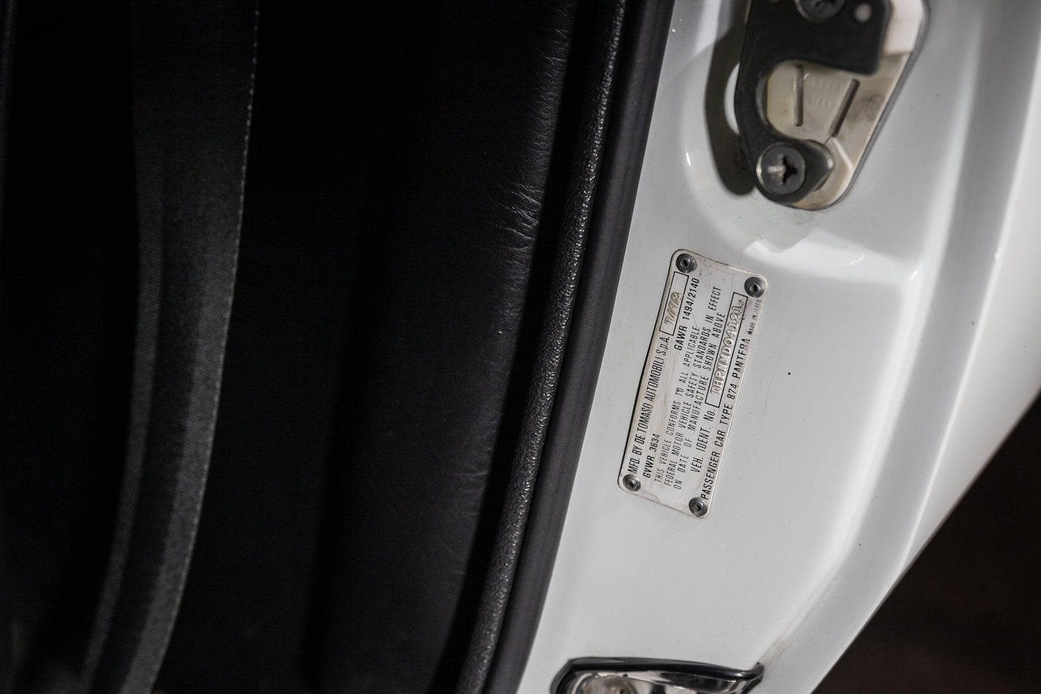 1972 De Tomaso Pantera White | SOLD