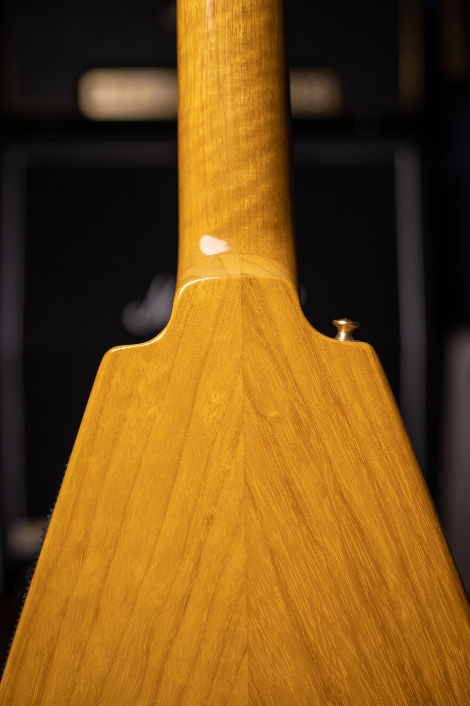 Gibson Custom Shop 1958 Korina Flying V Black Pickguard Electric Guitar - Natural