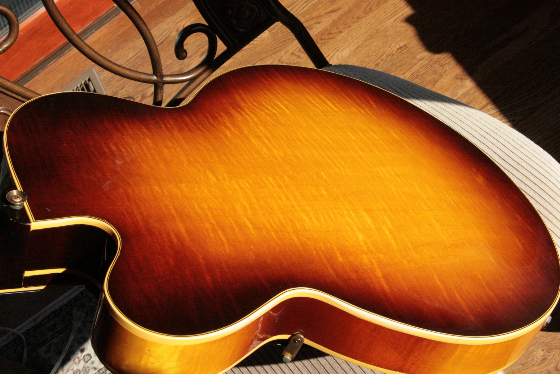 1957 Gibson ES-350T Sunburst! 2 PAF's, Sunburst, Light Flametop! Byrdland 335 355 345