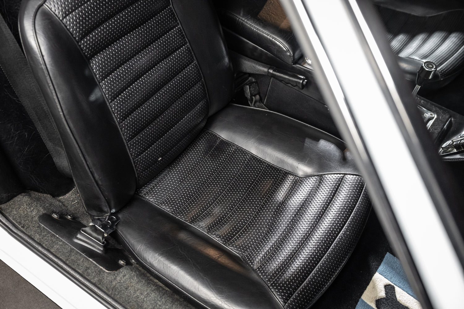 1972 De Tomaso Pantera White | SOLD