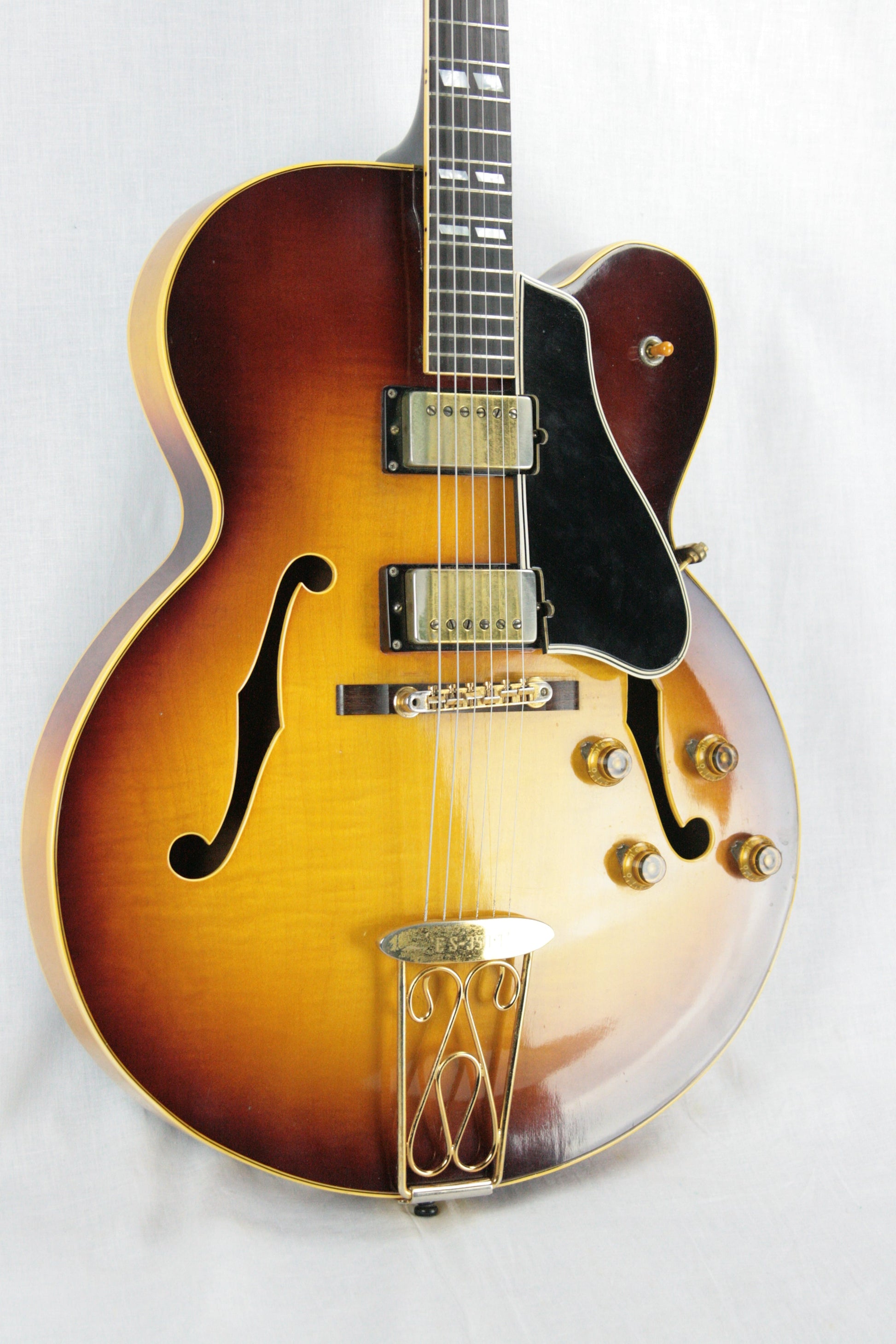 1957 Gibson ES-350T Sunburst! 2 PAF's, Sunburst, Light Flametop! Byrdland 335 355 345