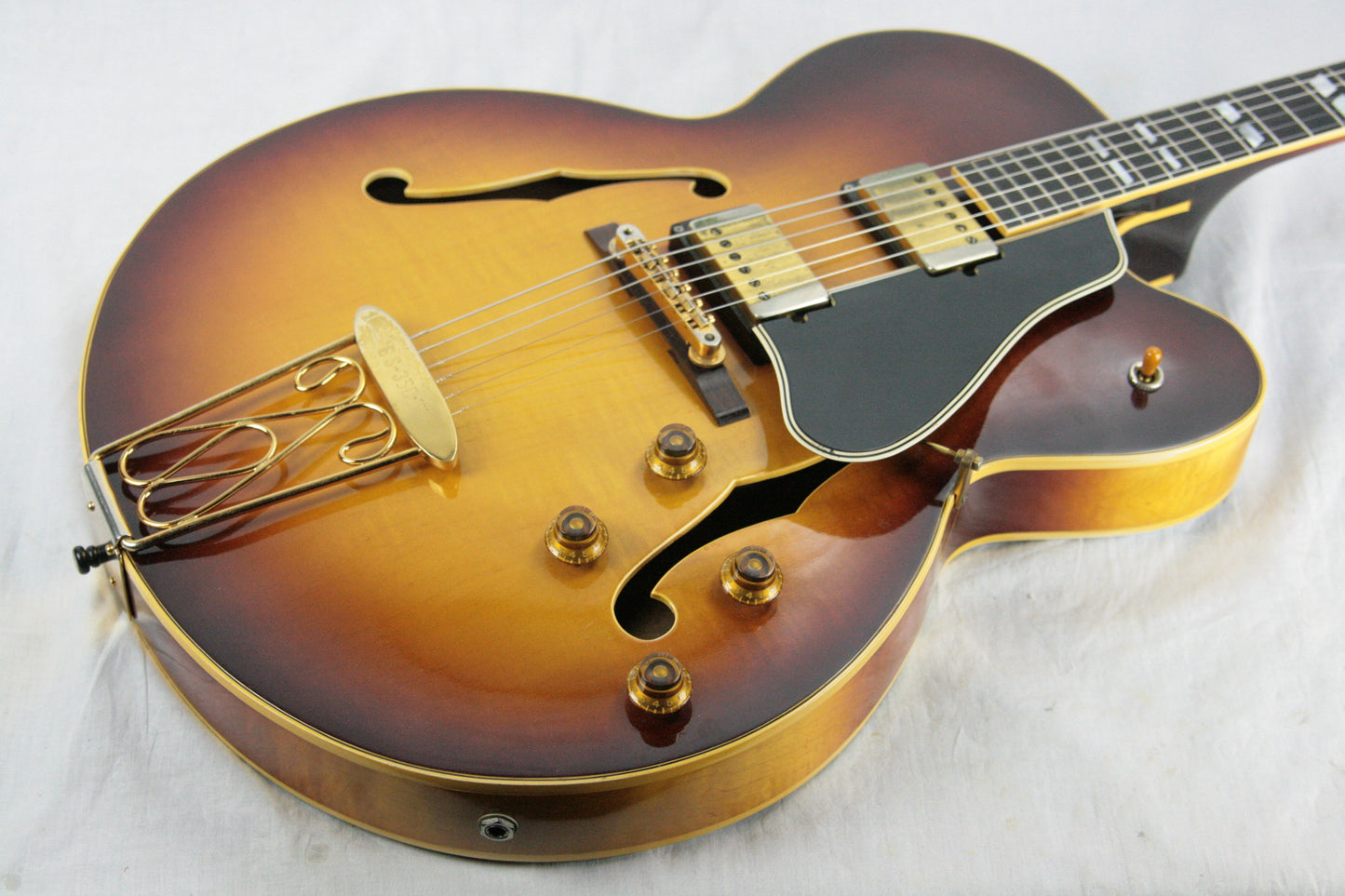 1957 Gibson ES-350T Sunburst! 2 PAF's, Sunburst, Light Flametop! Byrdland 335 355 345