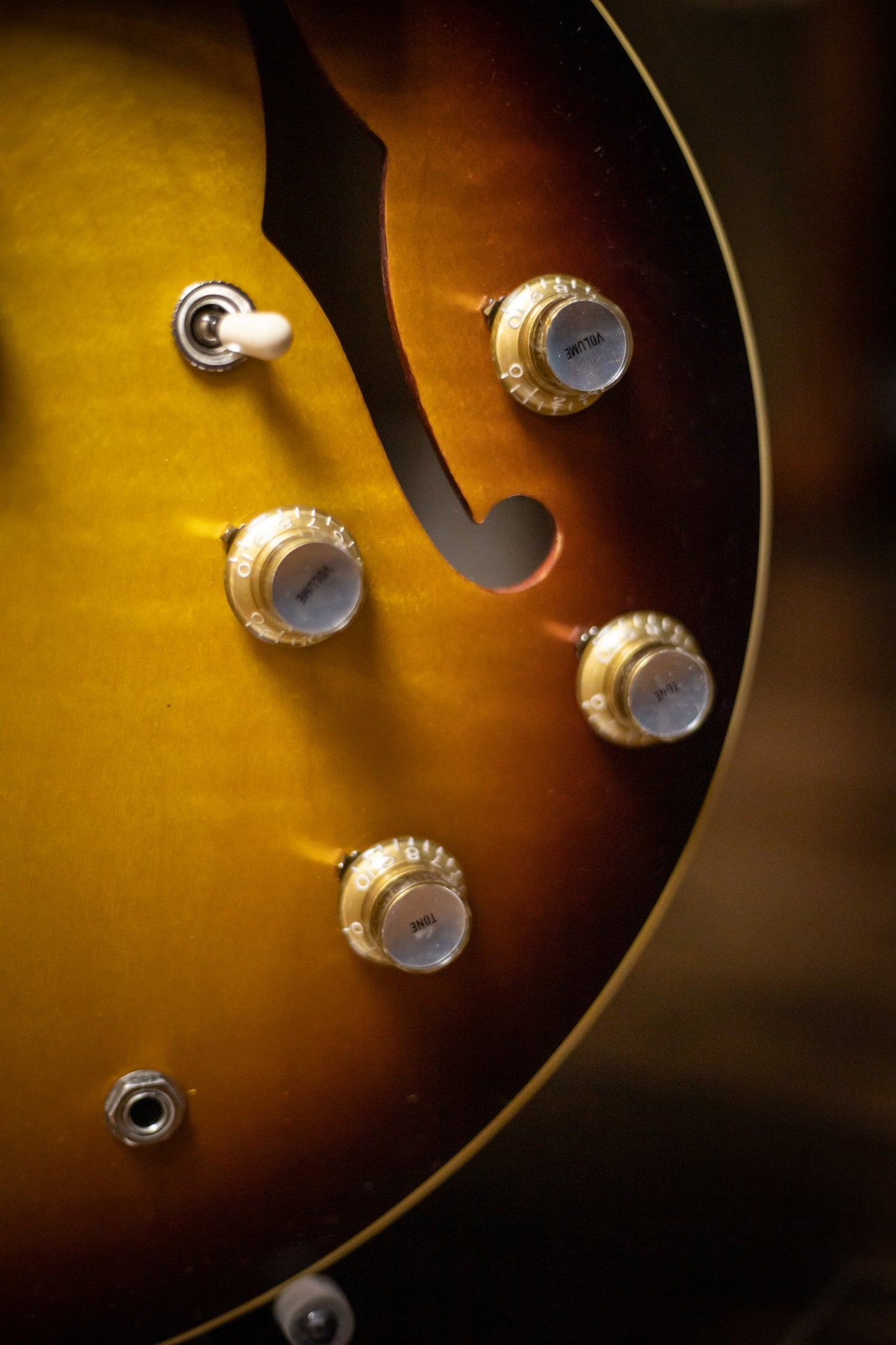 Gibson Custom Shop 1961 ES-335 Reissue VOS Electric Guitar - Vintage Burst