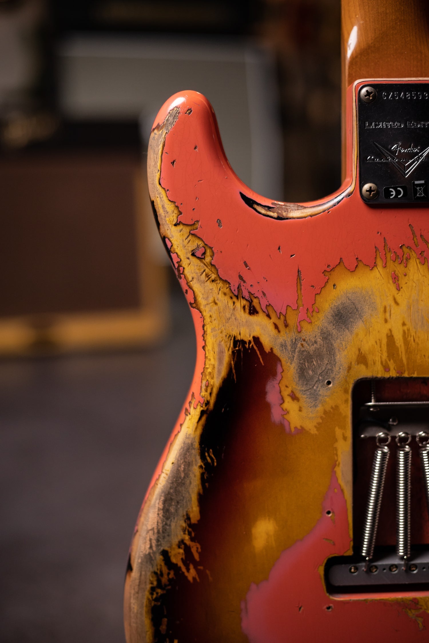 2020 Fender Custom Shop 60/63 Stratocaster Heavy Relic Electric Guitar  - Fiesta Red Over 3 Color Sunburst