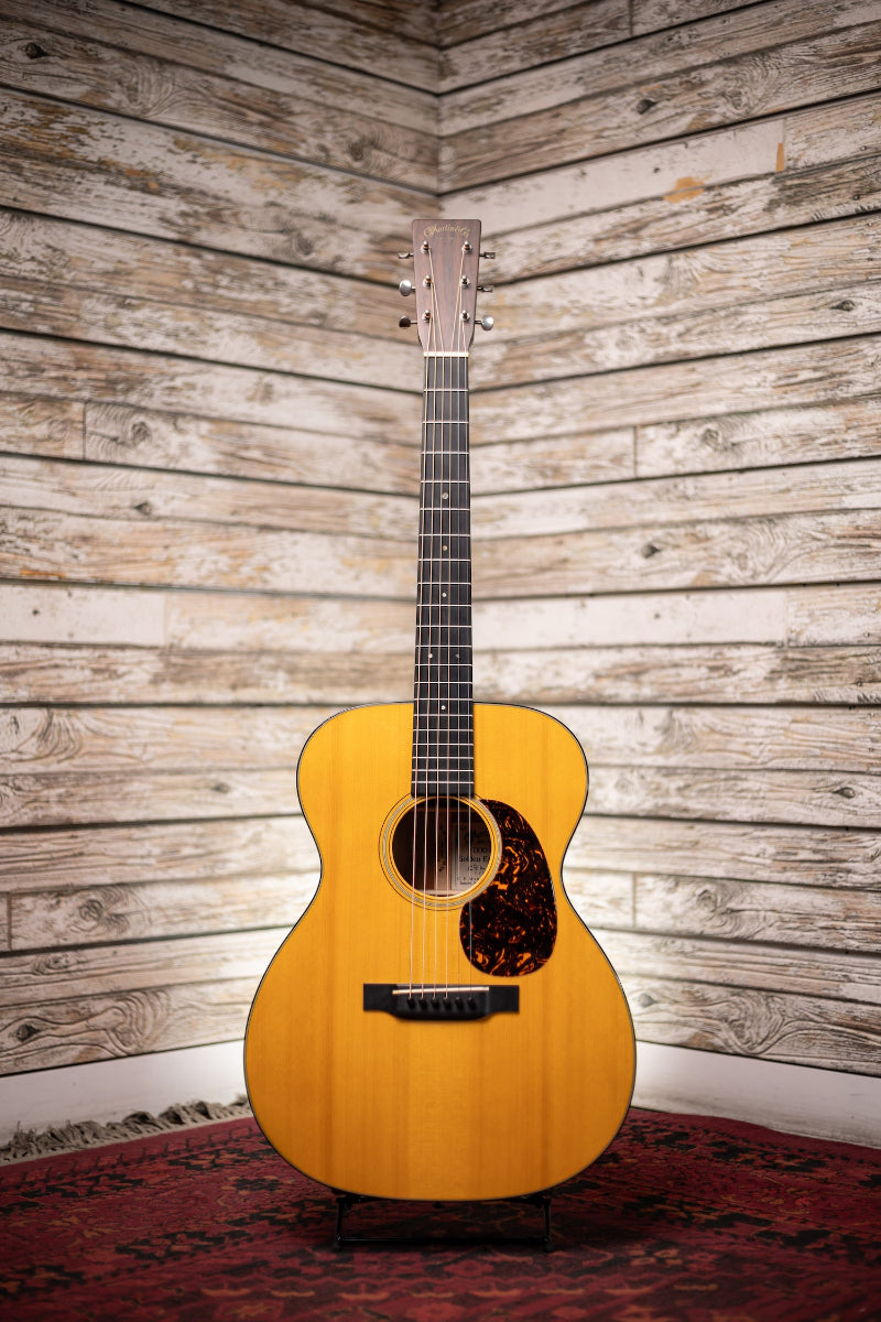 2008 Martin 000-18  Golden Era 1937  Acoustic Guitar - Natural