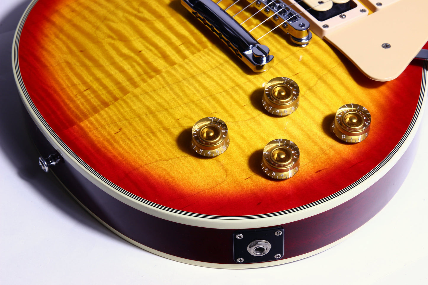 FIRST YEAR 1997 Gibson Ace Frehley Signature Les Paul Custom - SIGNED Kiss Backstage Pass, Show Tickets COLLECTORS!