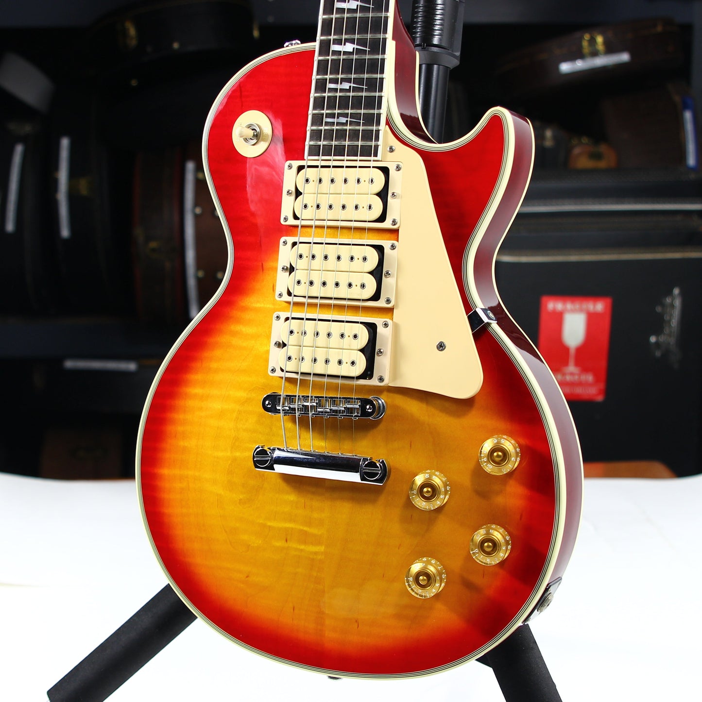 FIRST YEAR 1997 Gibson Ace Frehley Signature Les Paul Custom - SIGNED Kiss Backstage Pass, Show Tickets COLLECTORS!