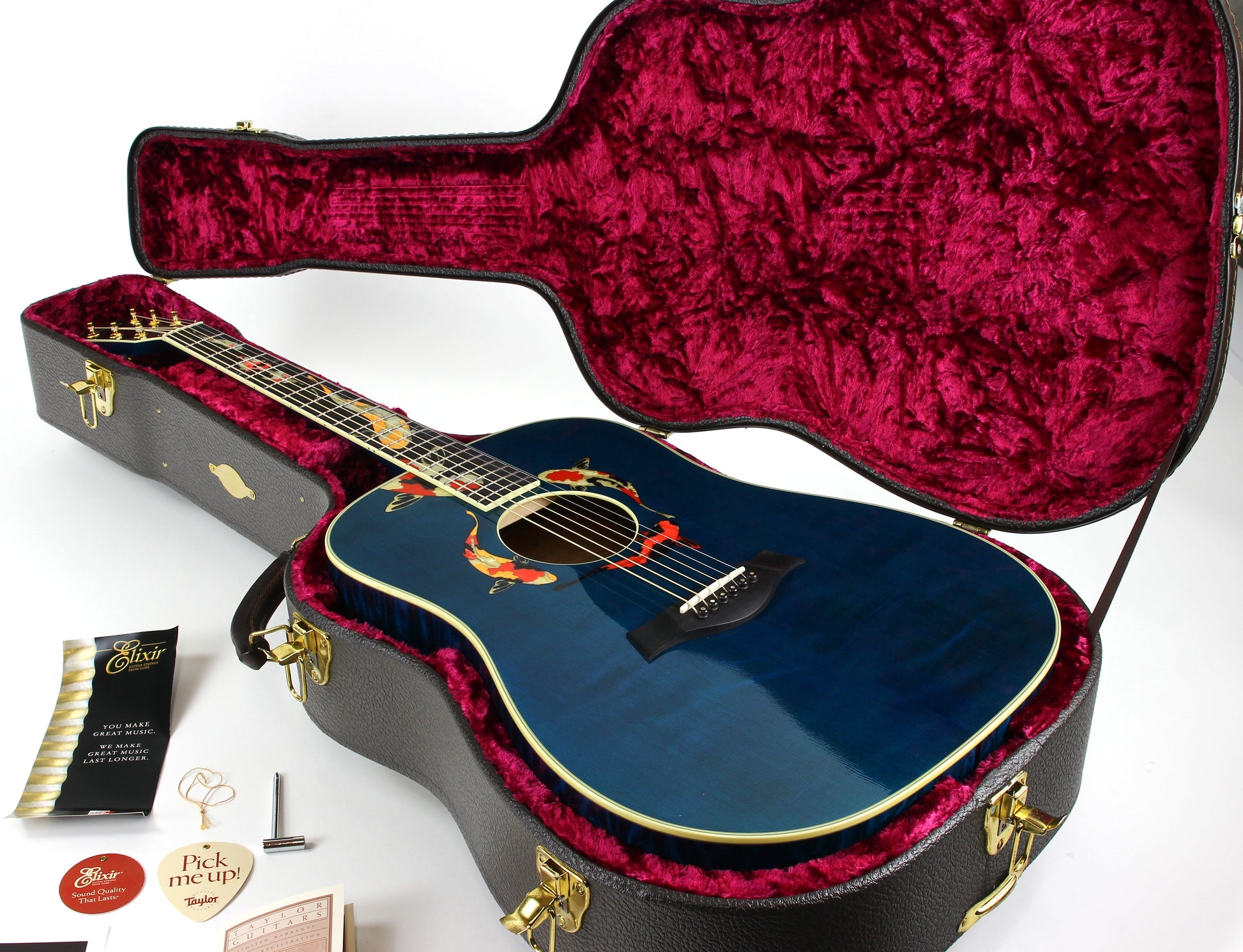 2000 TAYLOR SWIFT KOI Fish Living Jewels Aqua Blue GSLJ Dreadnought Acoustic Guitar Bearclaw Quilt - UNPLAYED!!!