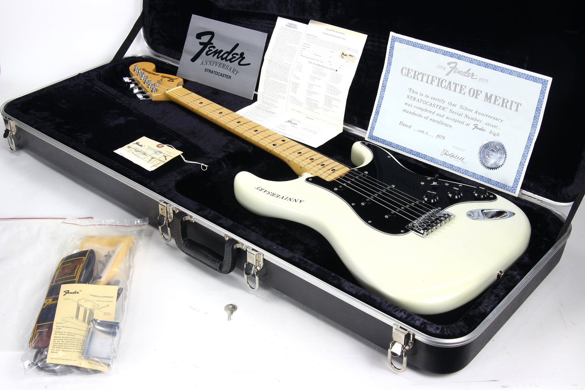 NOS! 1979 Fender 25th Silver Anniversary Stratocaster in WHITE PEARLESCENT! Original BOX, Paperwork etc!