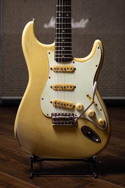 Walt Grace Vintage 1962 S-Type Aged Brazilian Rosewood Electric Guitar - Smokey Olympic White