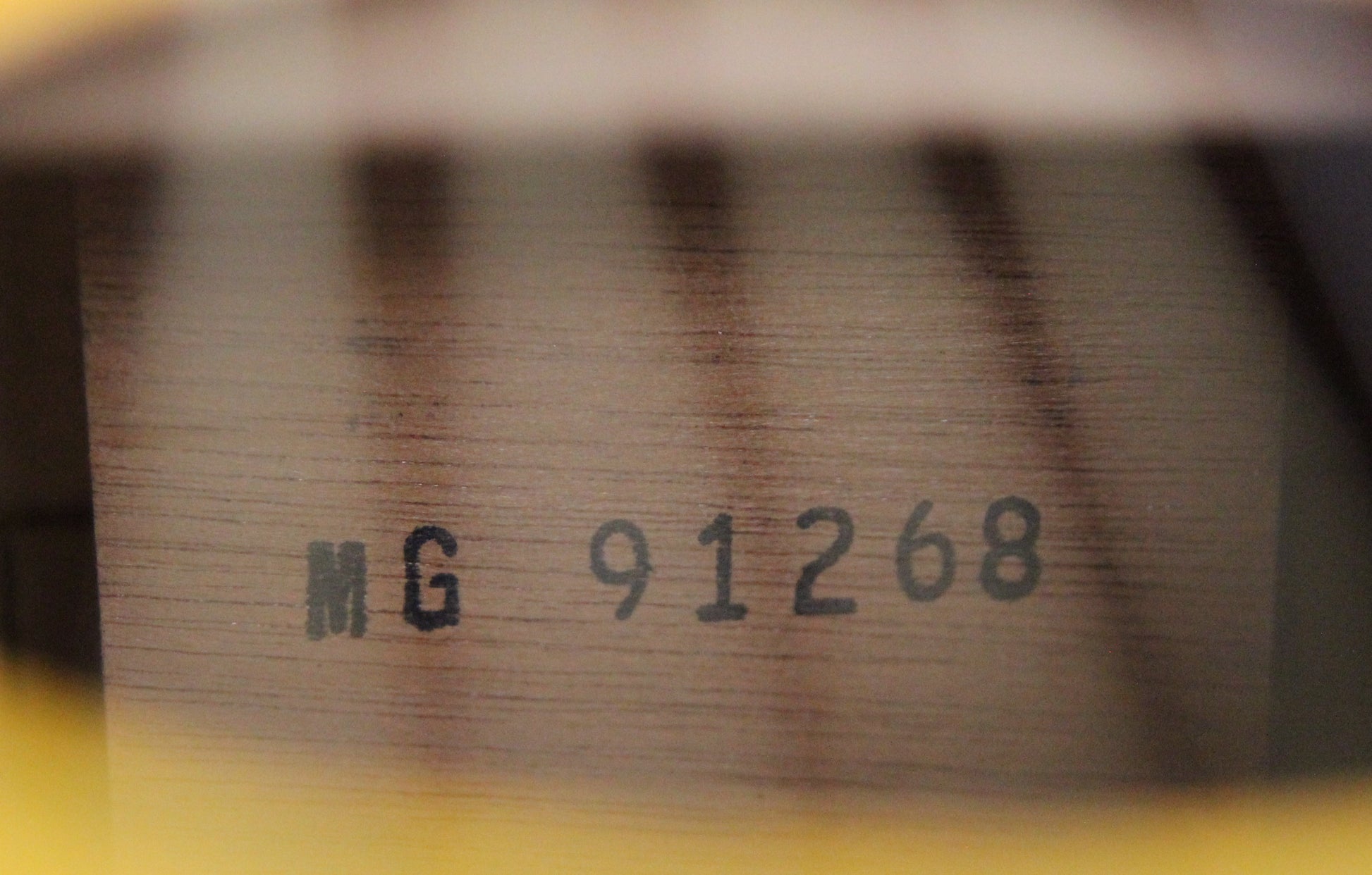 1998 Gibson REN FERGUSON Custom Shop Montana Gold SJ-200 -- J200, Signed COA, Jumbo Flat Top Acoustic