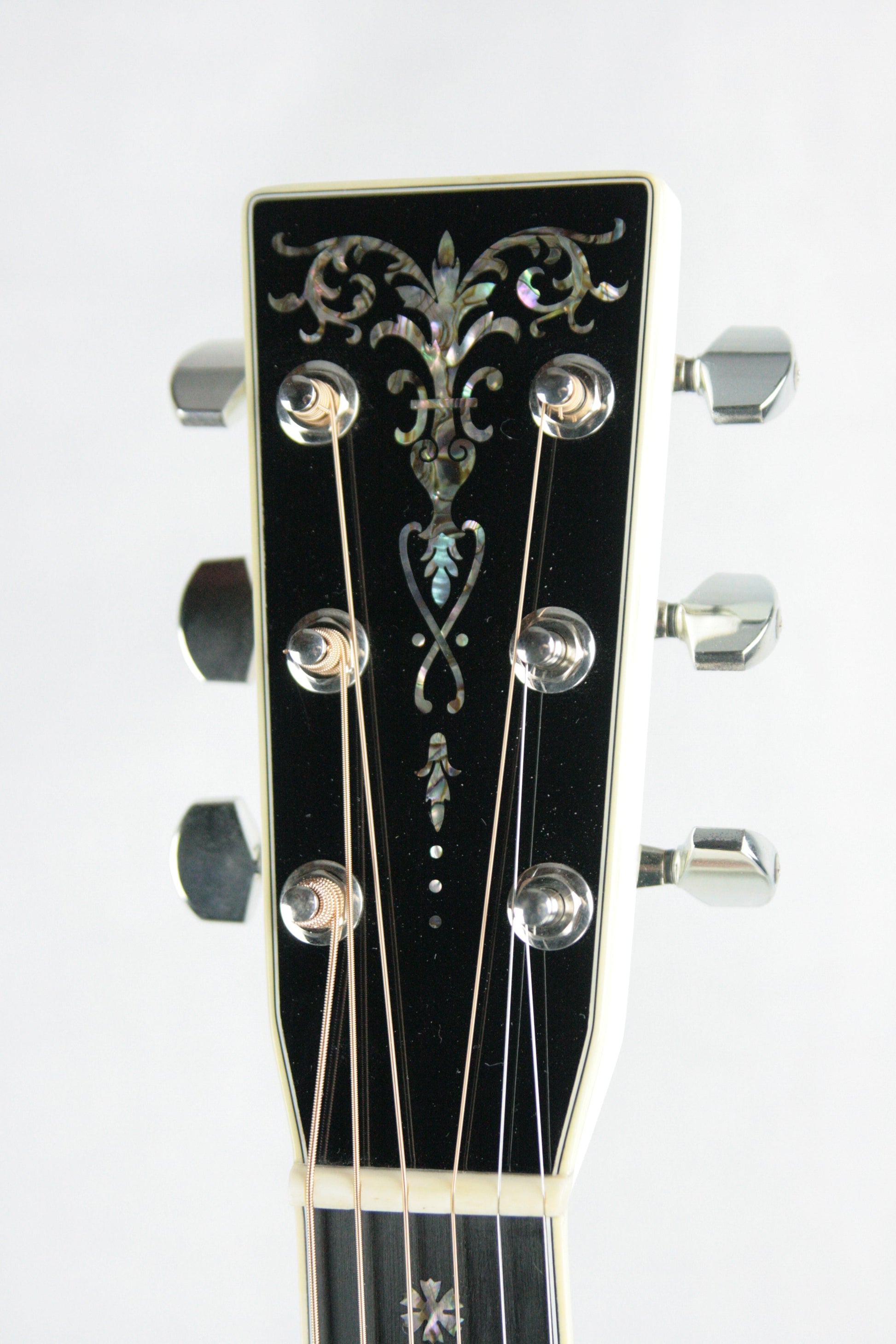 2006 Martin Bellezza Bianca SIGNED Eric Clapton 000-ECHF WHITE Acoustic Guitar! 28 42