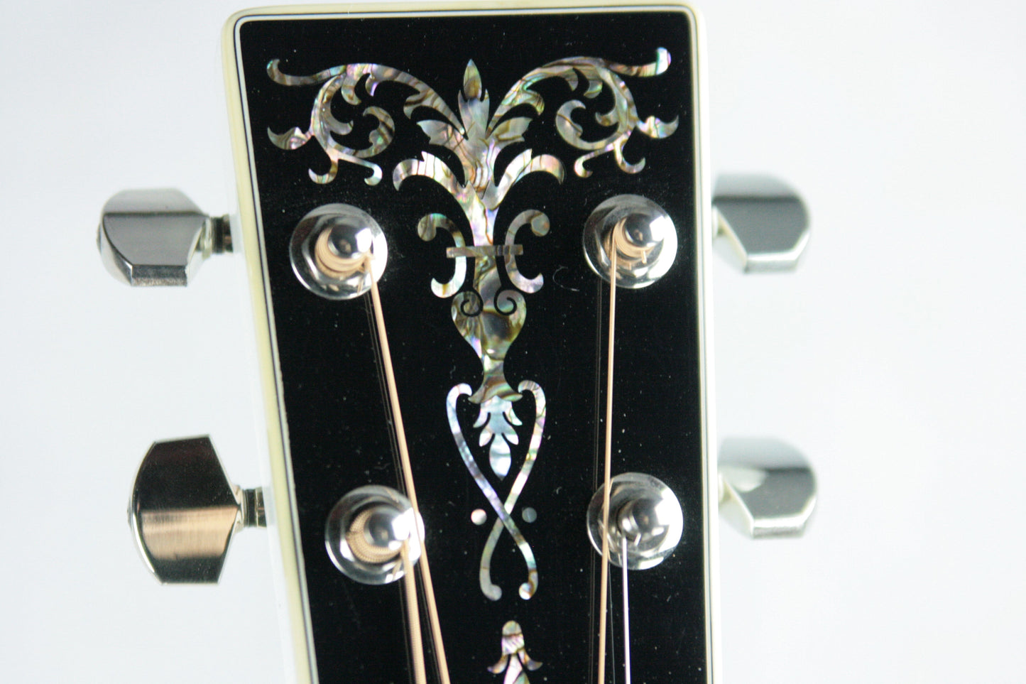 2006 Martin Bellezza Bianca SIGNED Eric Clapton 000-ECHF WHITE Acoustic Guitar! 28 42