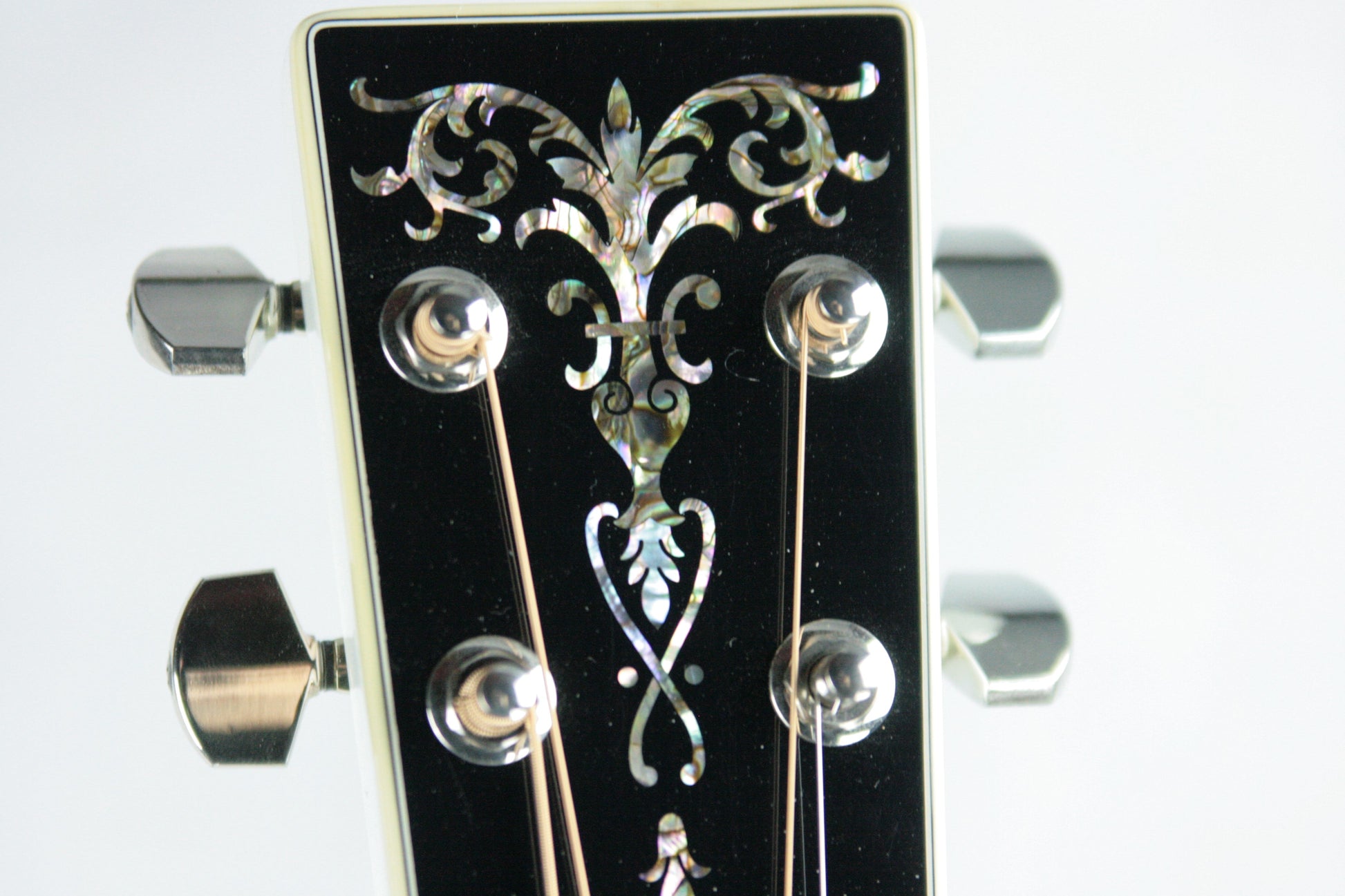 2006 Martin Bellezza Bianca SIGNED Eric Clapton 000-ECHF WHITE Acoustic Guitar! 28 42