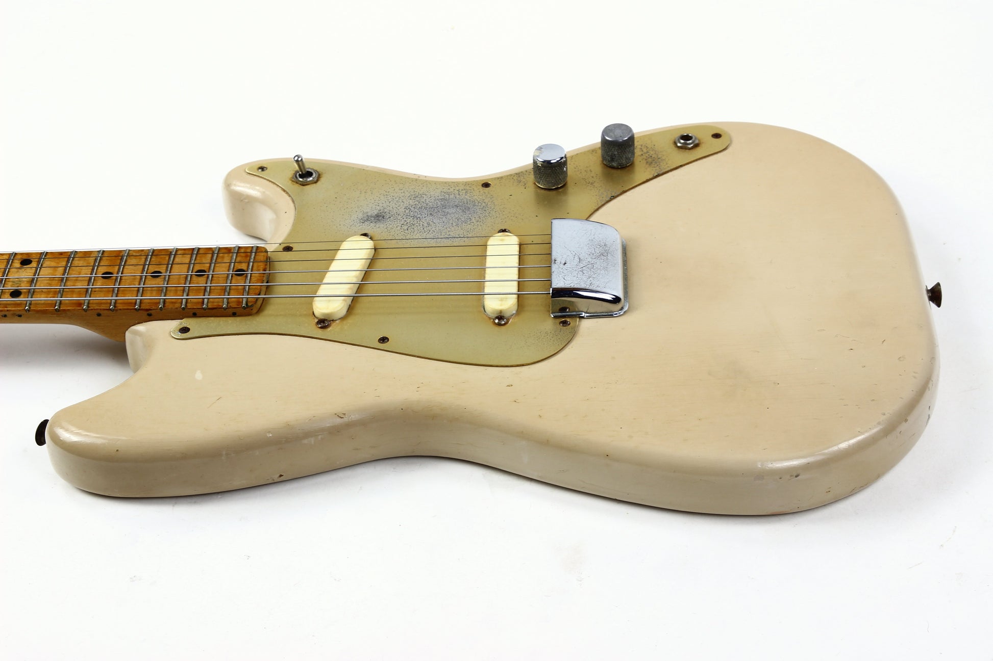 1957 Fender Duo Sonic Desert Sand Tan Wide Nut Maple Neck Anodized Guard w Original Case Pre-CBS