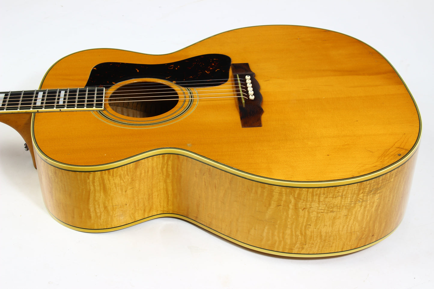 1968 Guild F-50 Natural Jumbo Flattop Jumbo Acoustic Guitar Figured Maple Vintage HOBOKEN MASTERPIECE