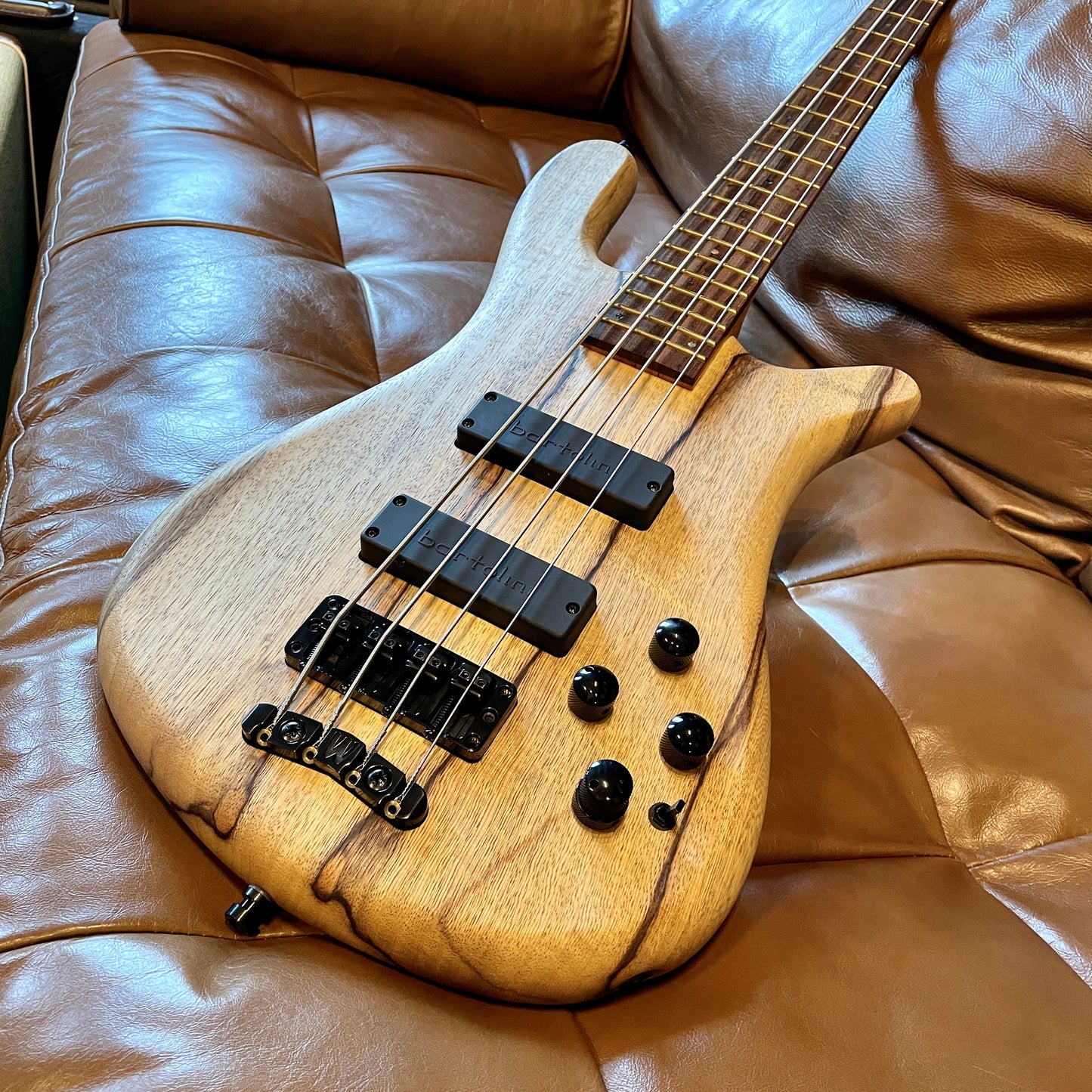 Warwick Teambuilt Streamer LX Limited Edition 2021, 4-String