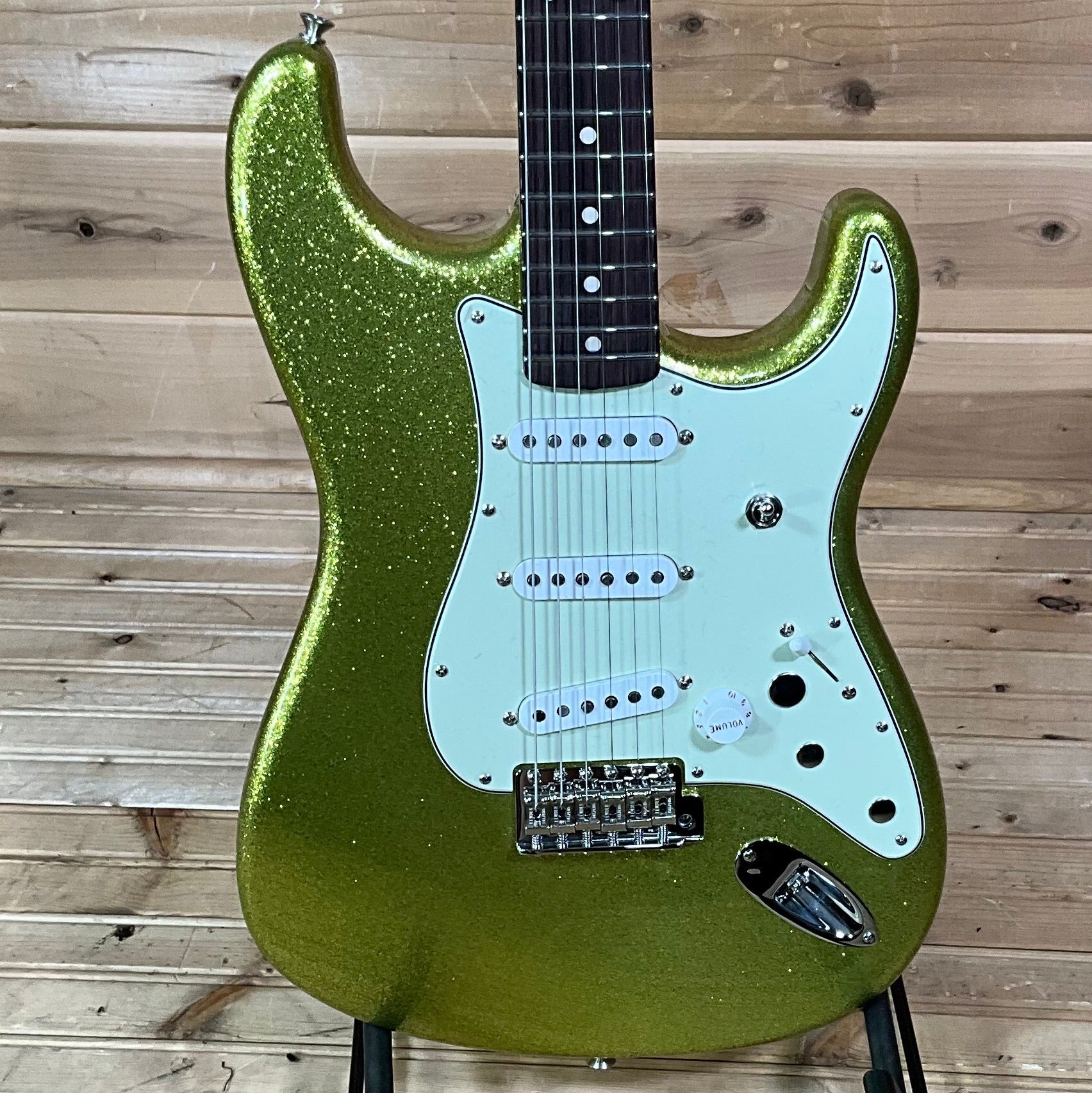 Fender Custom Shop Dick Dale Stratocaster Electric Guitar - Chartreuse Sparkle