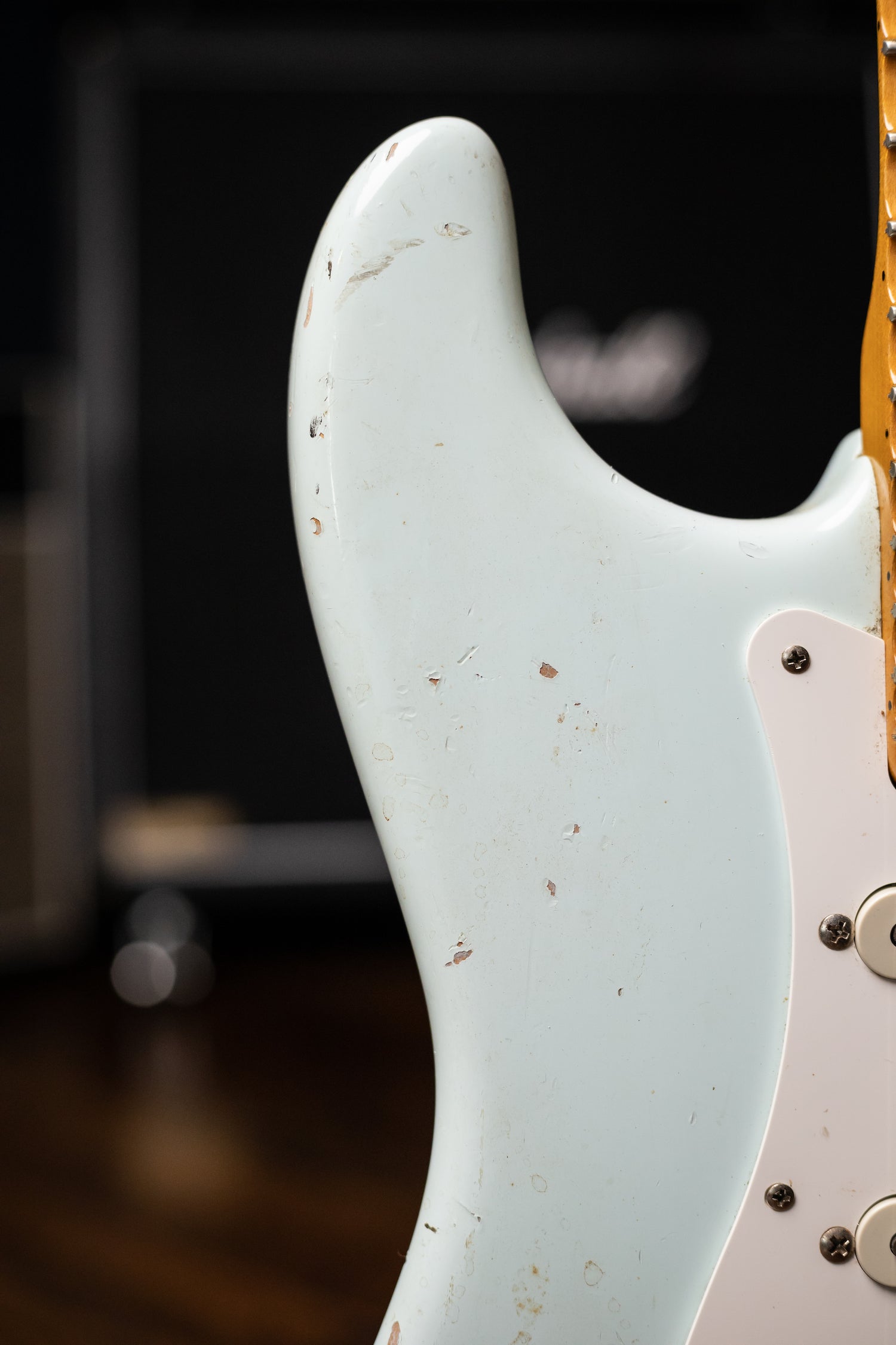 Fender '57 Stratocaster Yngwie Malmsteen Owned Stage/Studio Electric Guitar in Sonic Blue + Yngwie Malmsteen Parabellum Painting by David Banegas