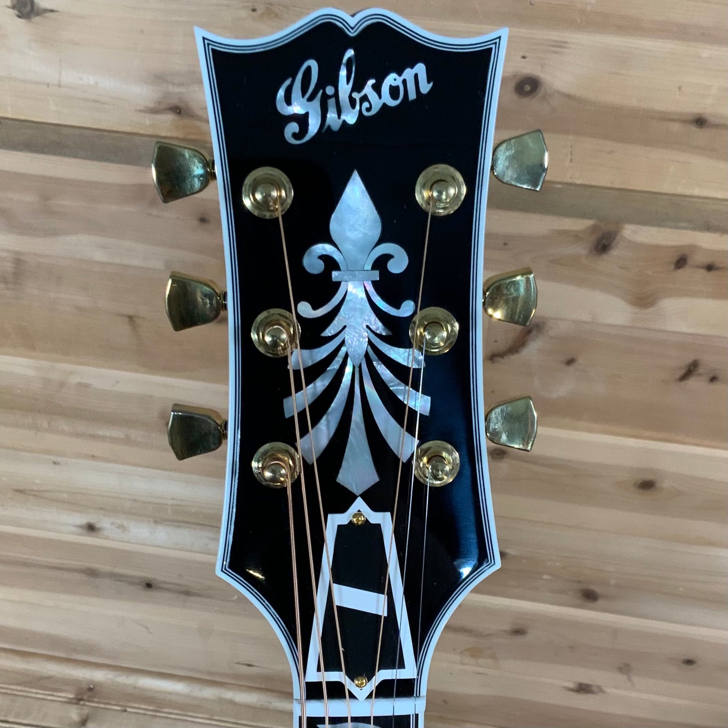 Gibson Custom Shop Super 400 Handcarved Acoustic Guitar - Carved Maple