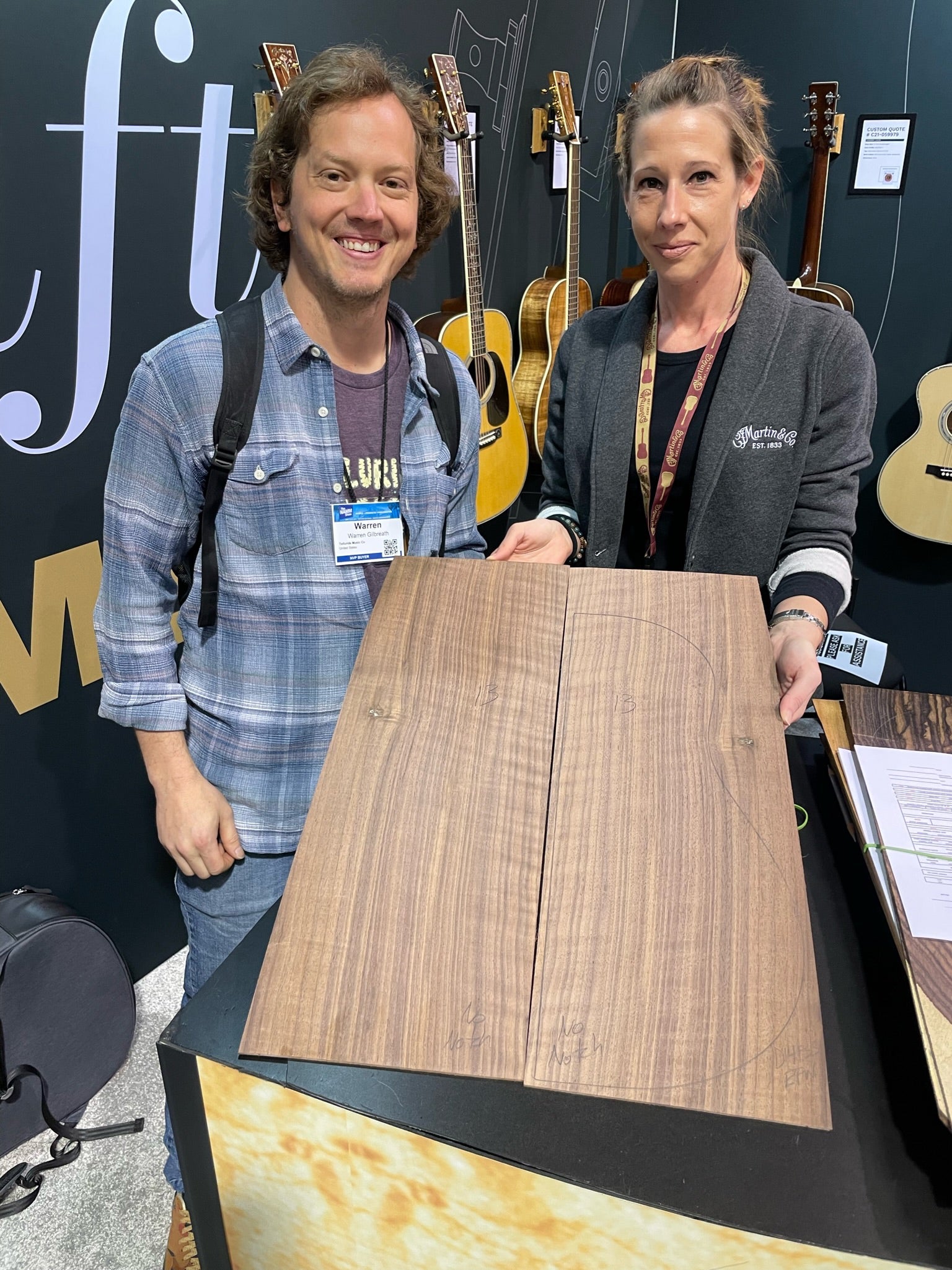Martin Custom Shop 00-41 Black Walnut Torch
