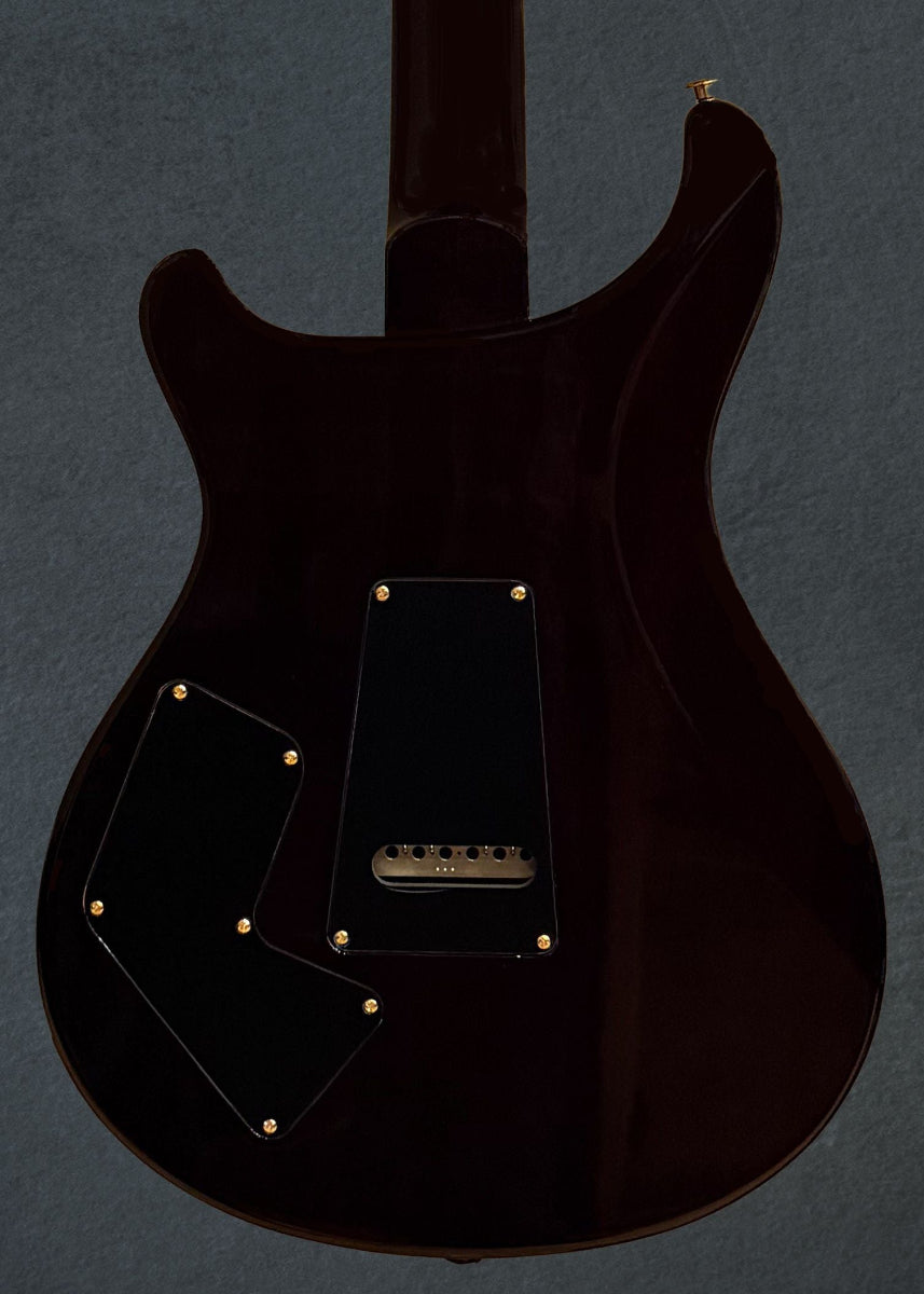 Modern Eagle V 10 Top - Black Gold Wraparound Burst