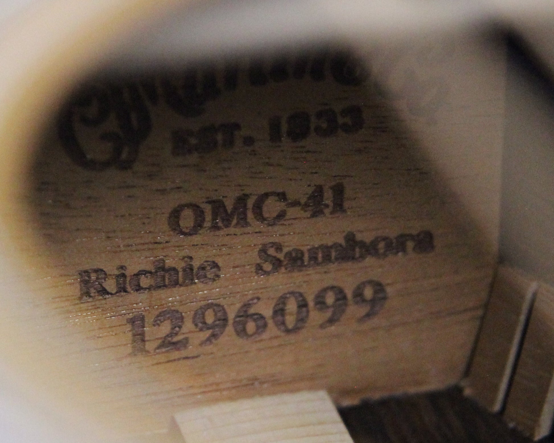 Martin OMC-41 Richie Sambora Signature 6-String Madagascar Rosewood Acoustic Guitar - om45 om42