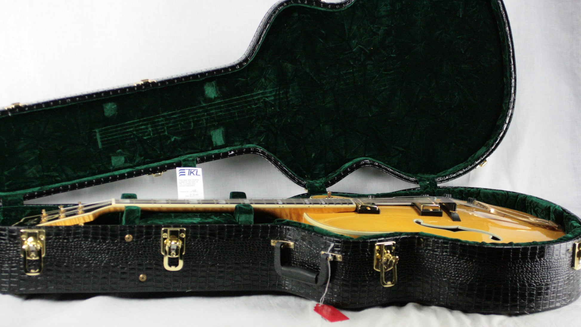 2004 Guild Bob Benedetto X-700 Stuart Honey Blonde! Solid-Carved Woods! x700 Signature Archtop