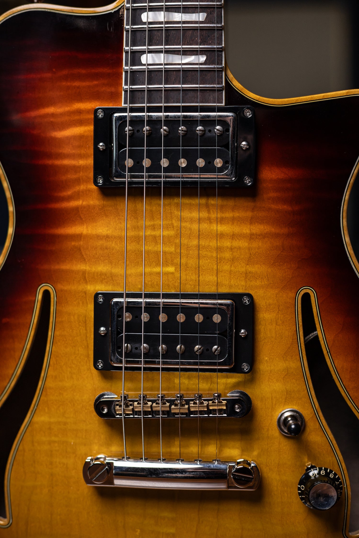 Pre-Order | Carneglia Master Series Sonora Custom Semi-Hollow Electric Guitar - Sunburst