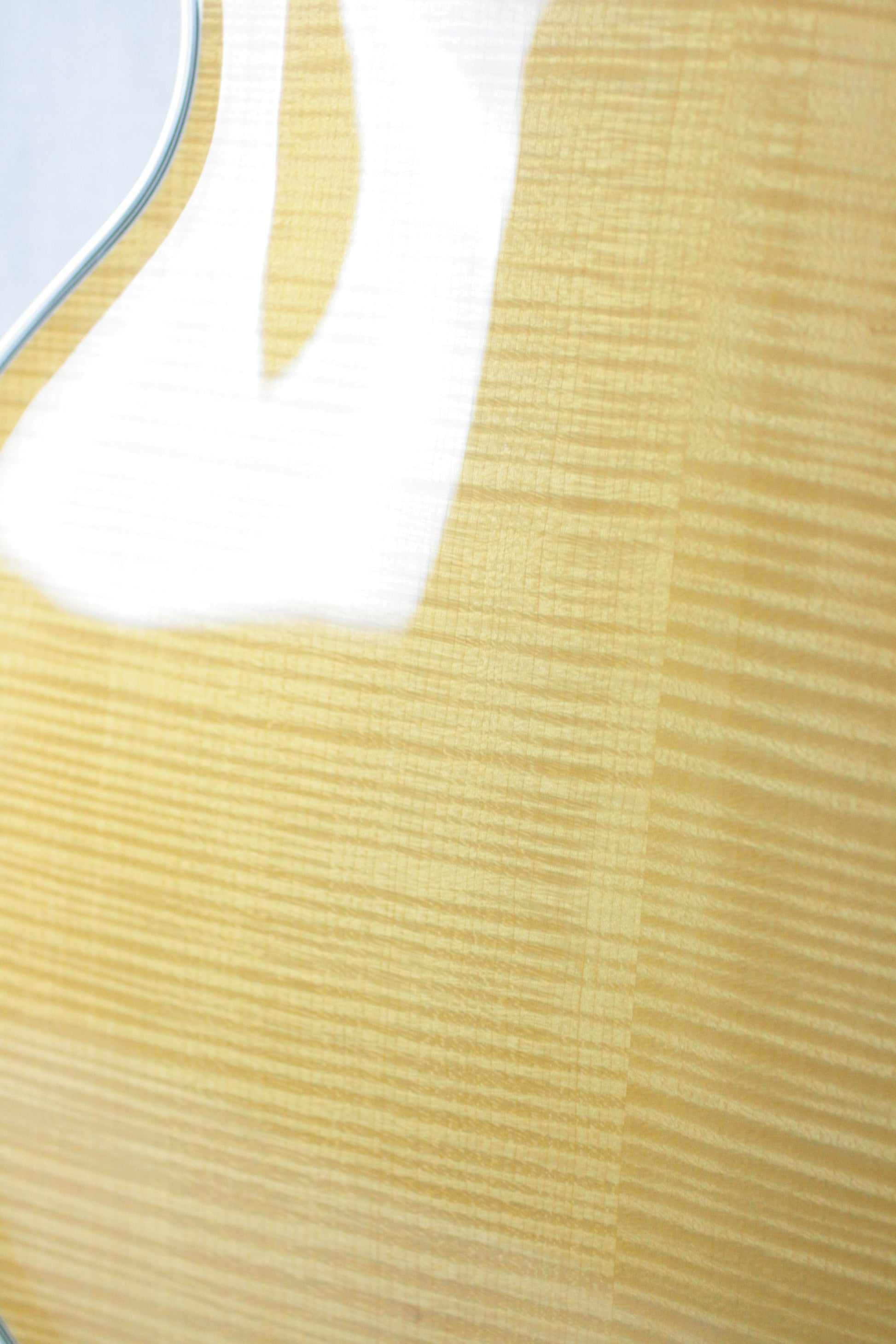2004 Guild Bob Benedetto X-700 Stuart Honey Blonde! Solid-Carved Woods! x700 Signature Archtop