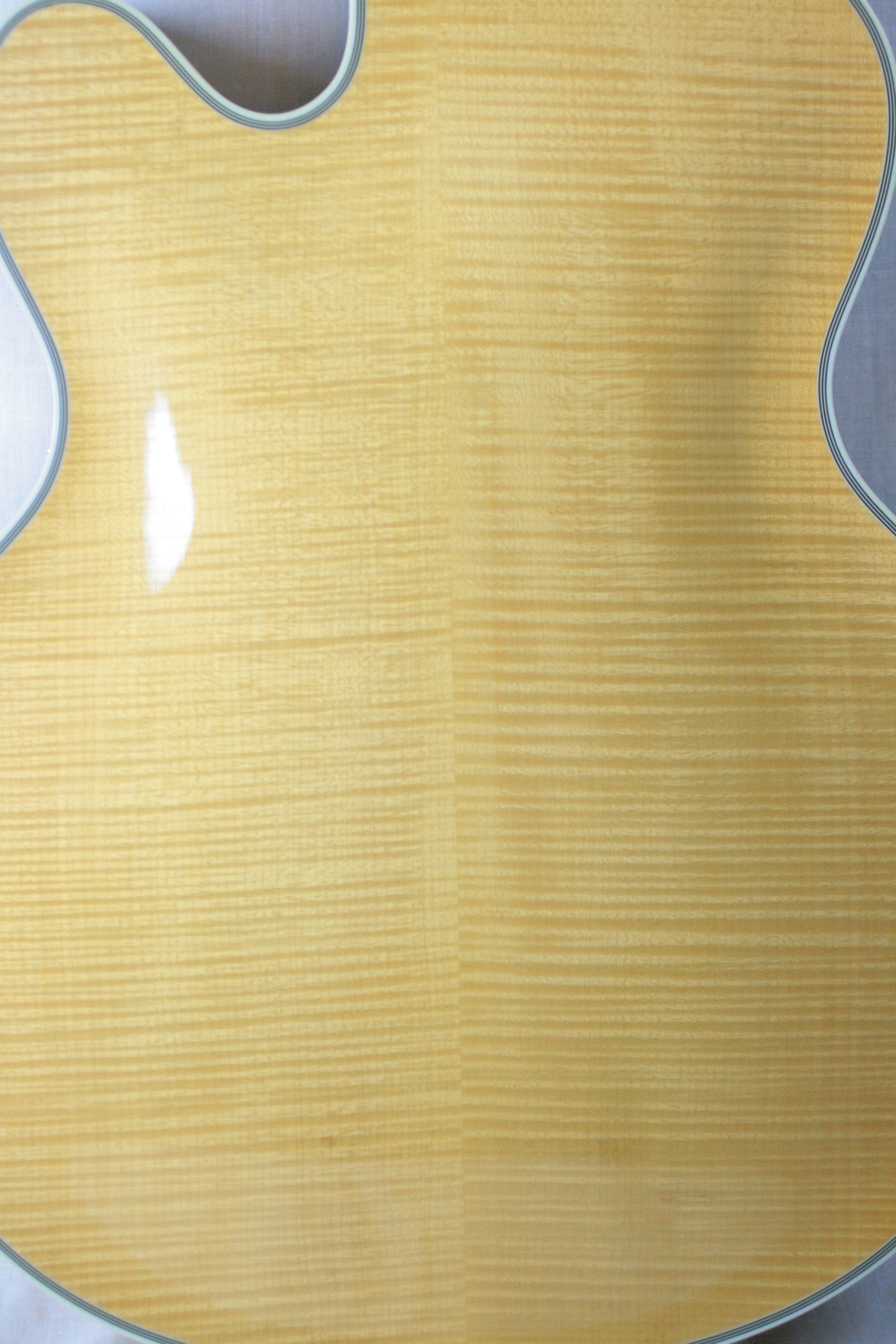 2004 Guild Bob Benedetto X-700 Stuart Honey Blonde! Solid-Carved Woods! x700 Signature Archtop