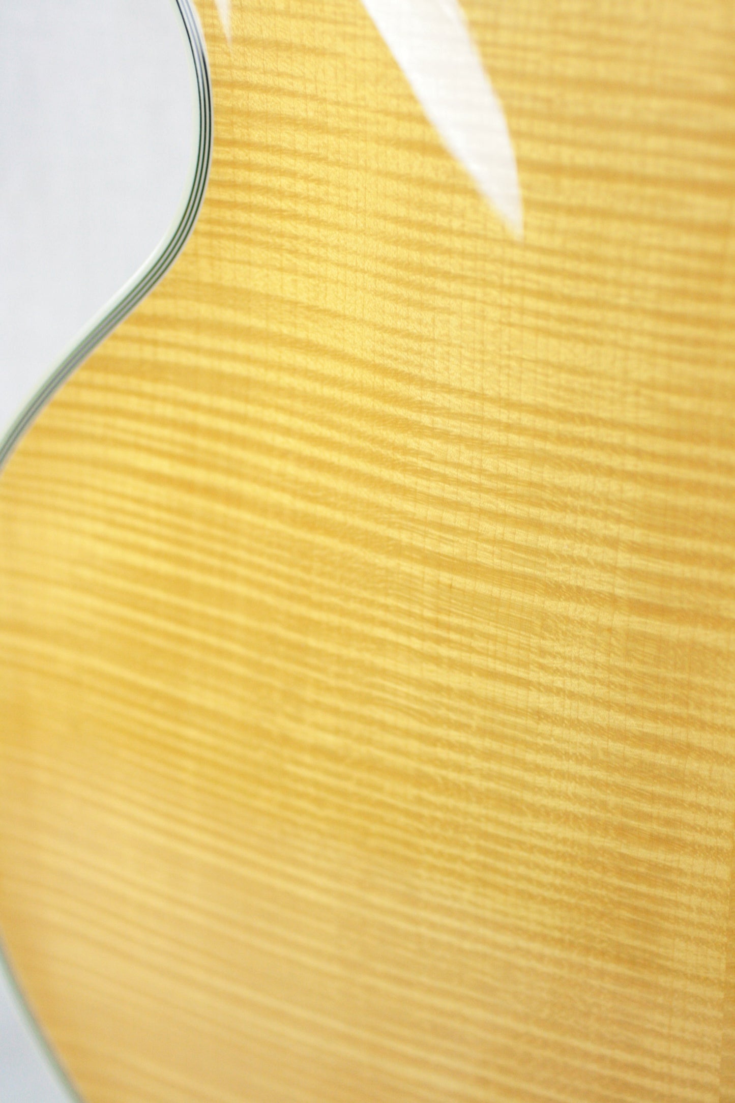 2004 Guild Bob Benedetto X-700 Stuart Honey Blonde! Solid-Carved Woods! x700 Signature Archtop