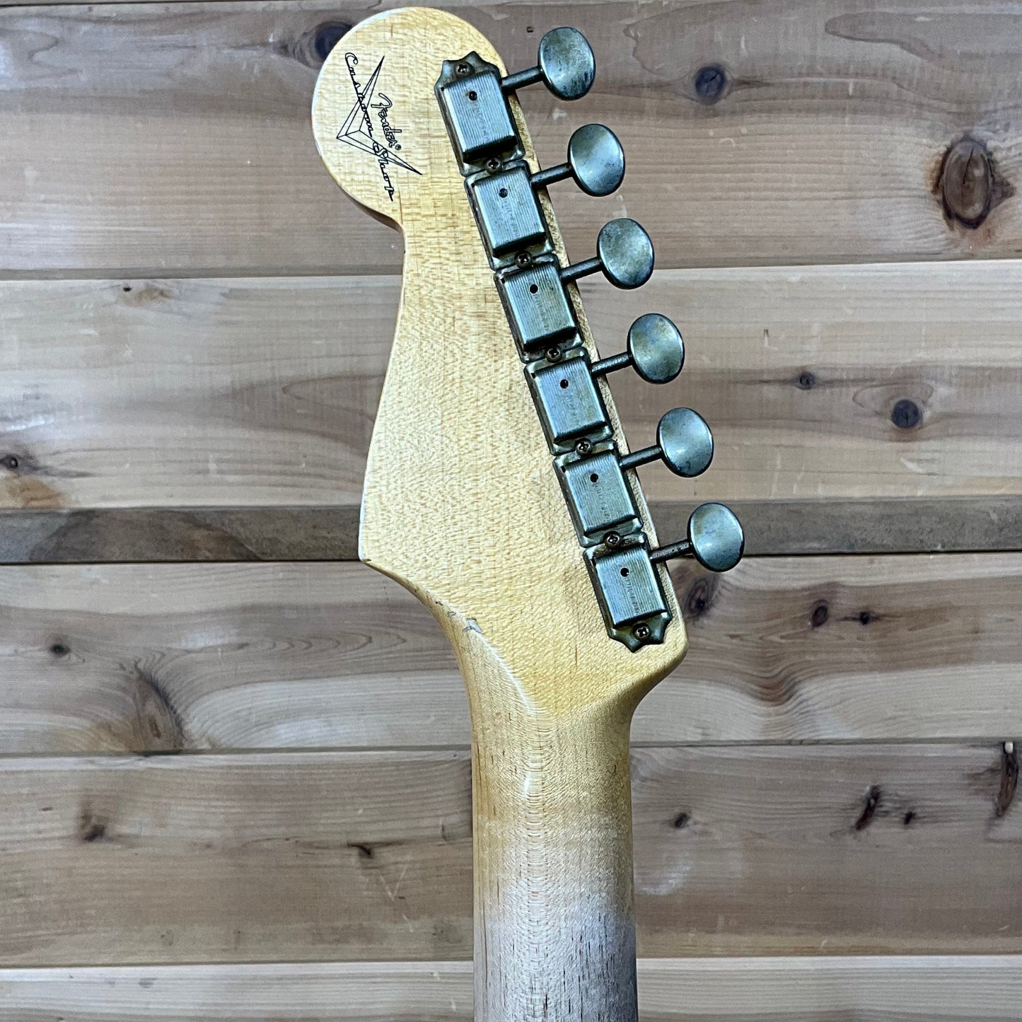 Fender Custom Shop 1964 Stratocaster Heavy Relic Electric Guitar - 3-Tone Sunburst