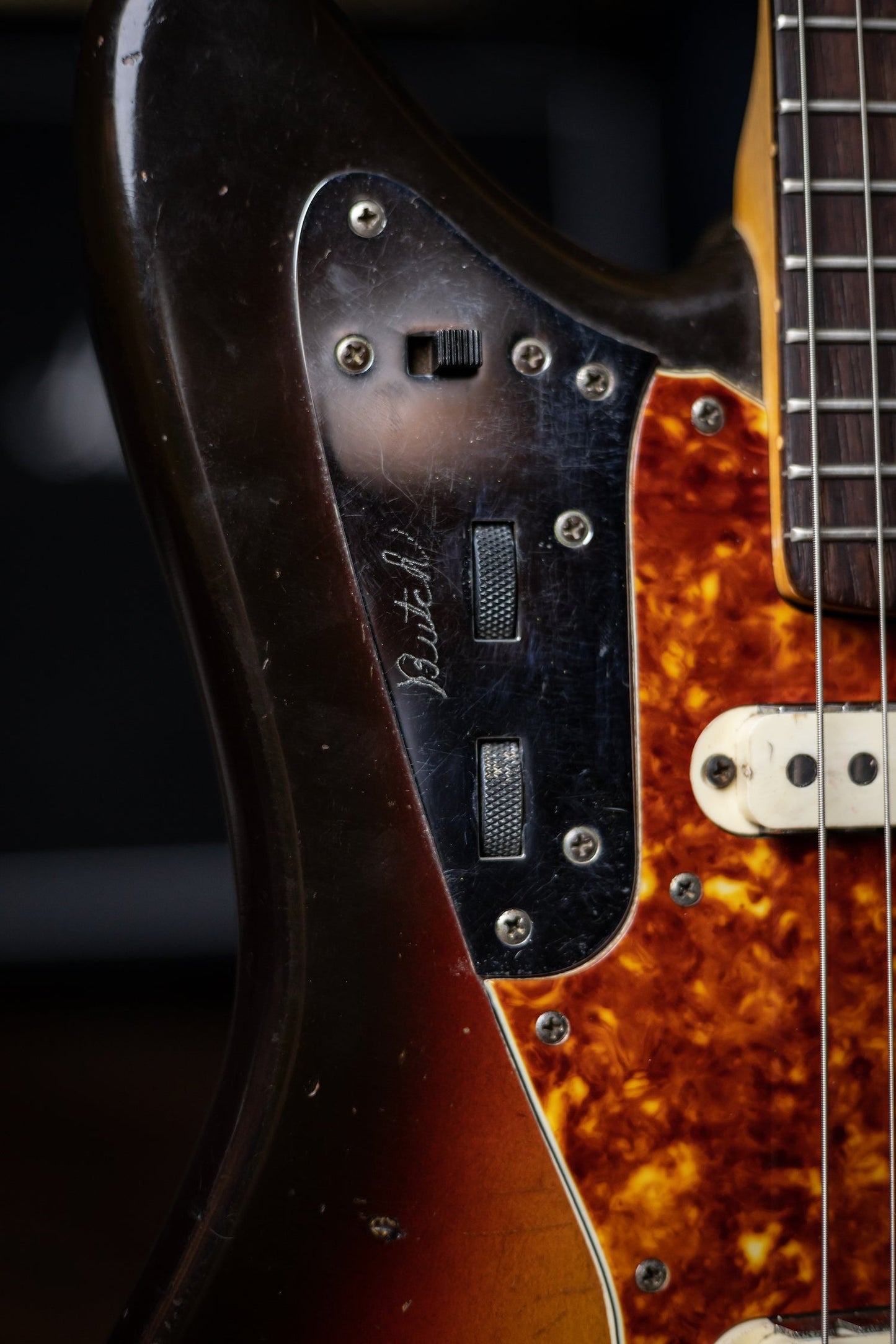 1962 Fender Jaguar Electric Guitar - Sunburst