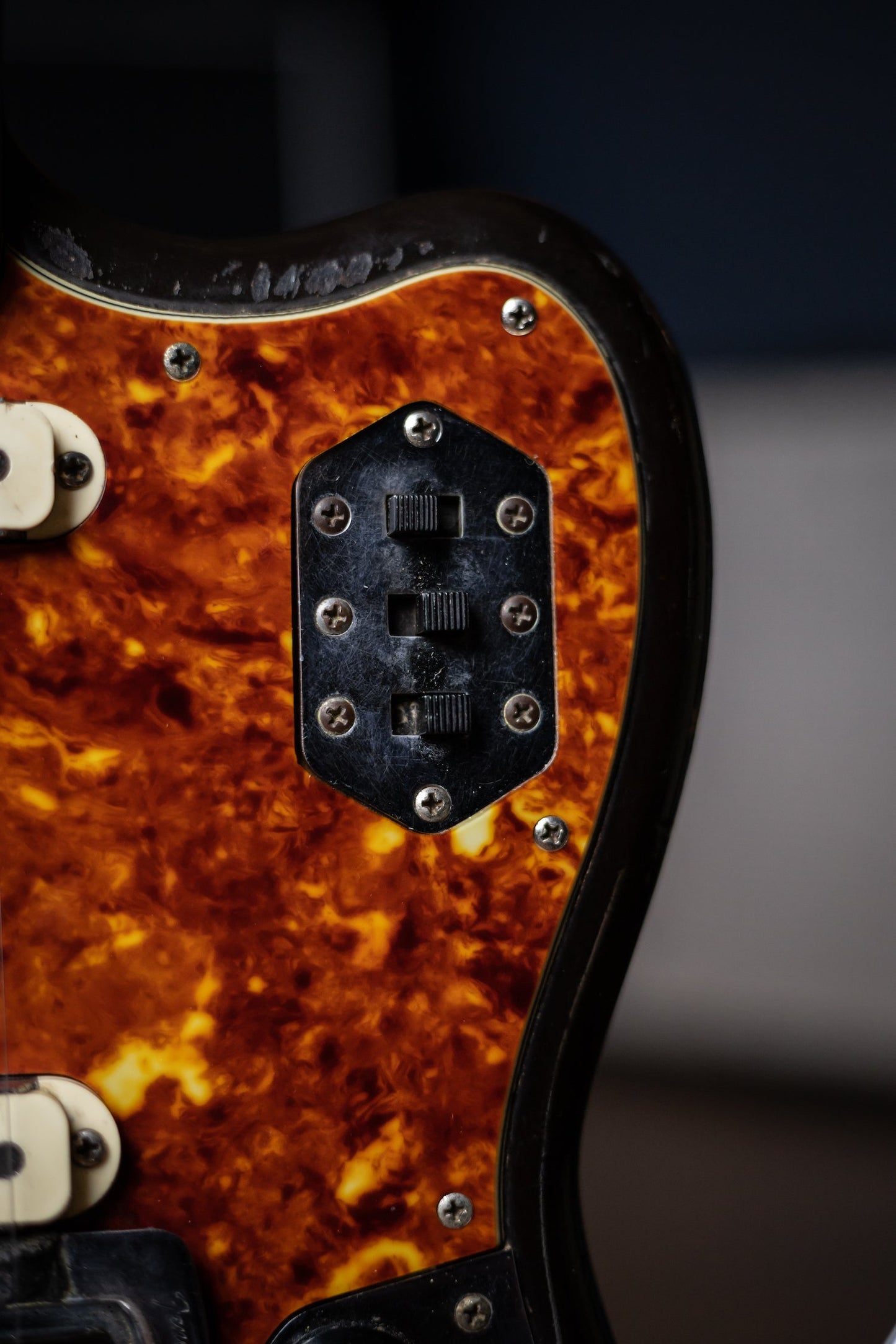 1962 Fender Jaguar Electric Guitar - Sunburst