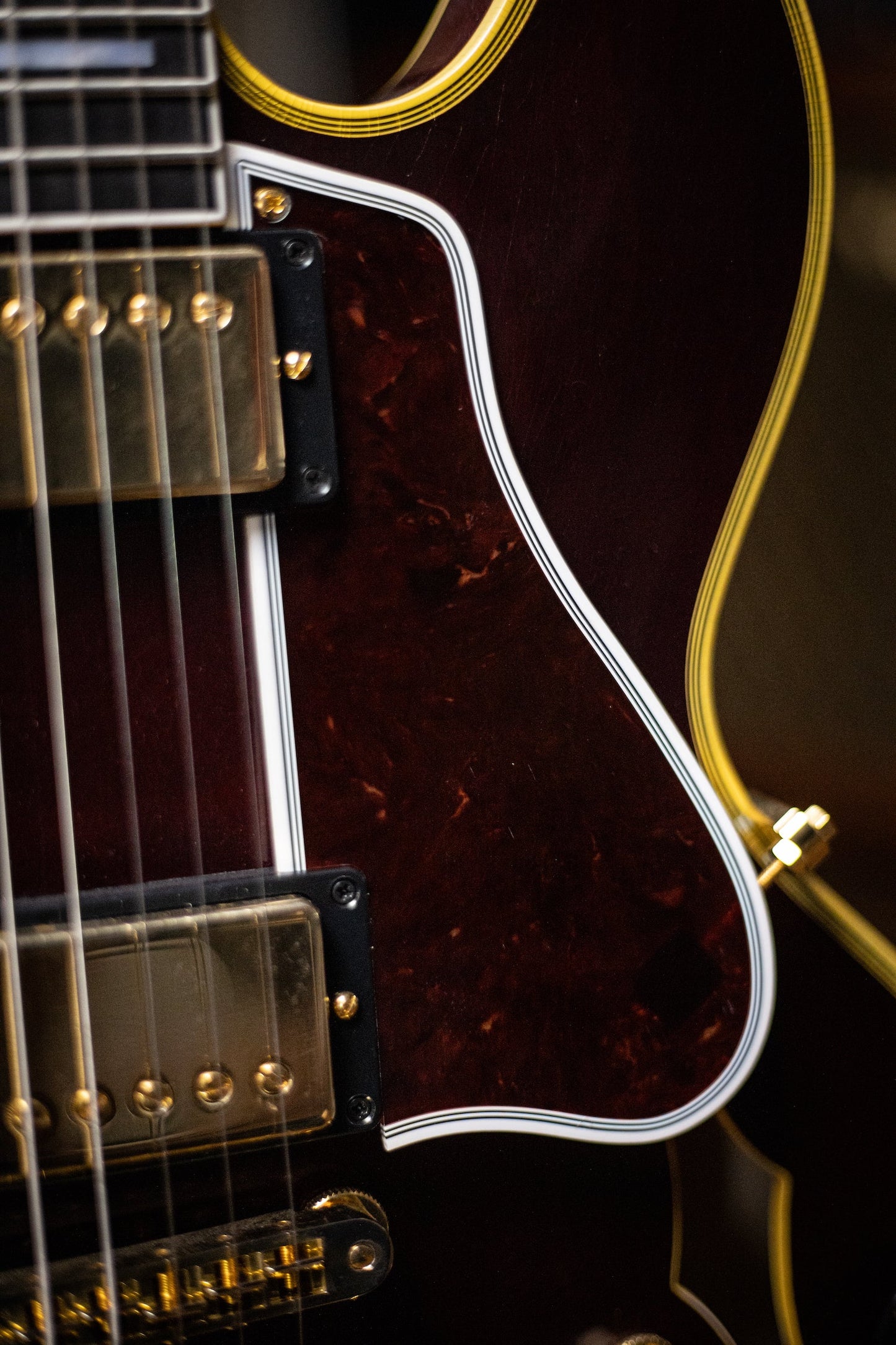 Gibson Custom Shop Chuck Berry '78 ES-335 Replica with Maestro Electric Guitar - Wine Red