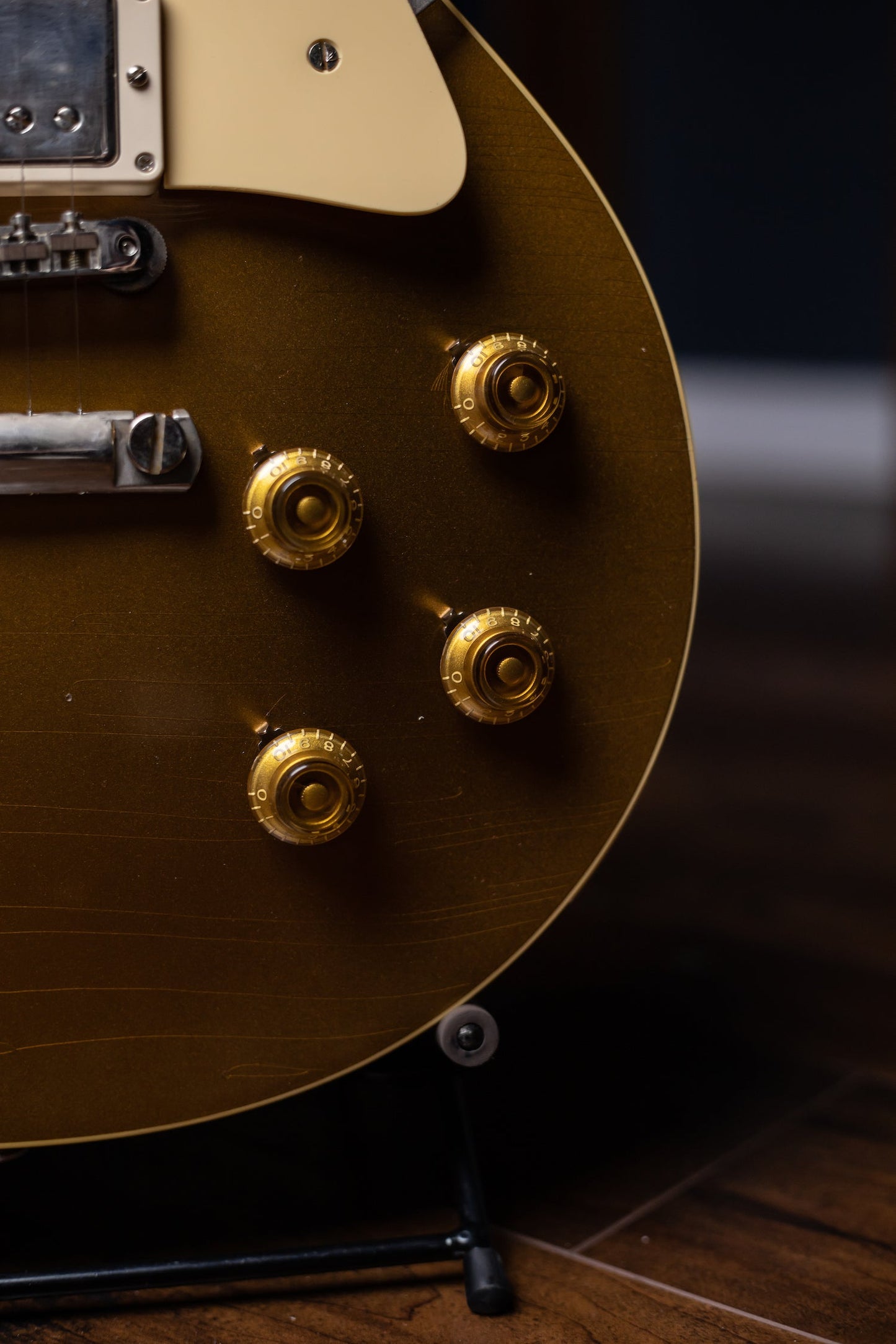 Gibson Custom Shop Murphy Lab 1957 Les Paul Standard Reissue Ultra Light Aged Electric Guitar - Double Gold