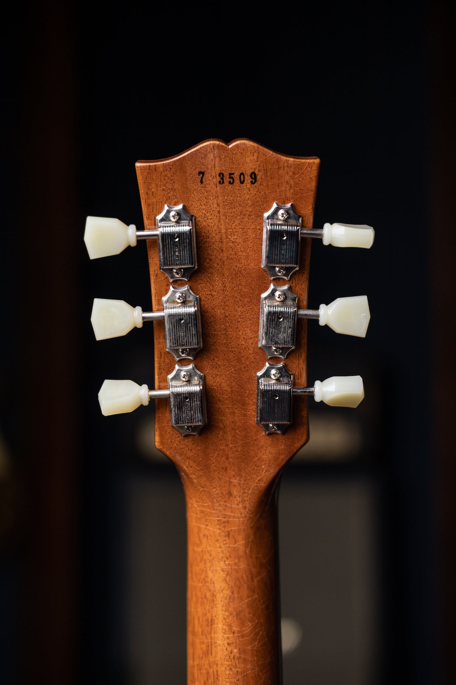 Gibson Custom Shop Murphy Lab 1957 Les Paul Standard Reissue Ultra Light Aged Electric Guitar - Double Gold