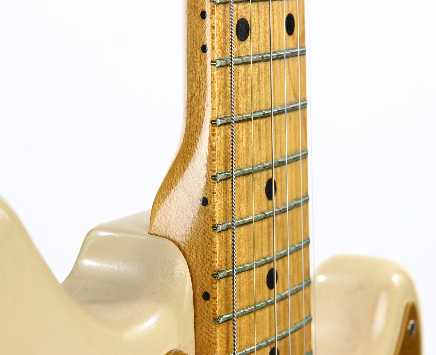 CLEAN 1959 Fender Musicmaster Desert Sand Tan, Gold Anodized Guard - ALL-ORIGINAL, Pre-CBS Vintage, duo sonic