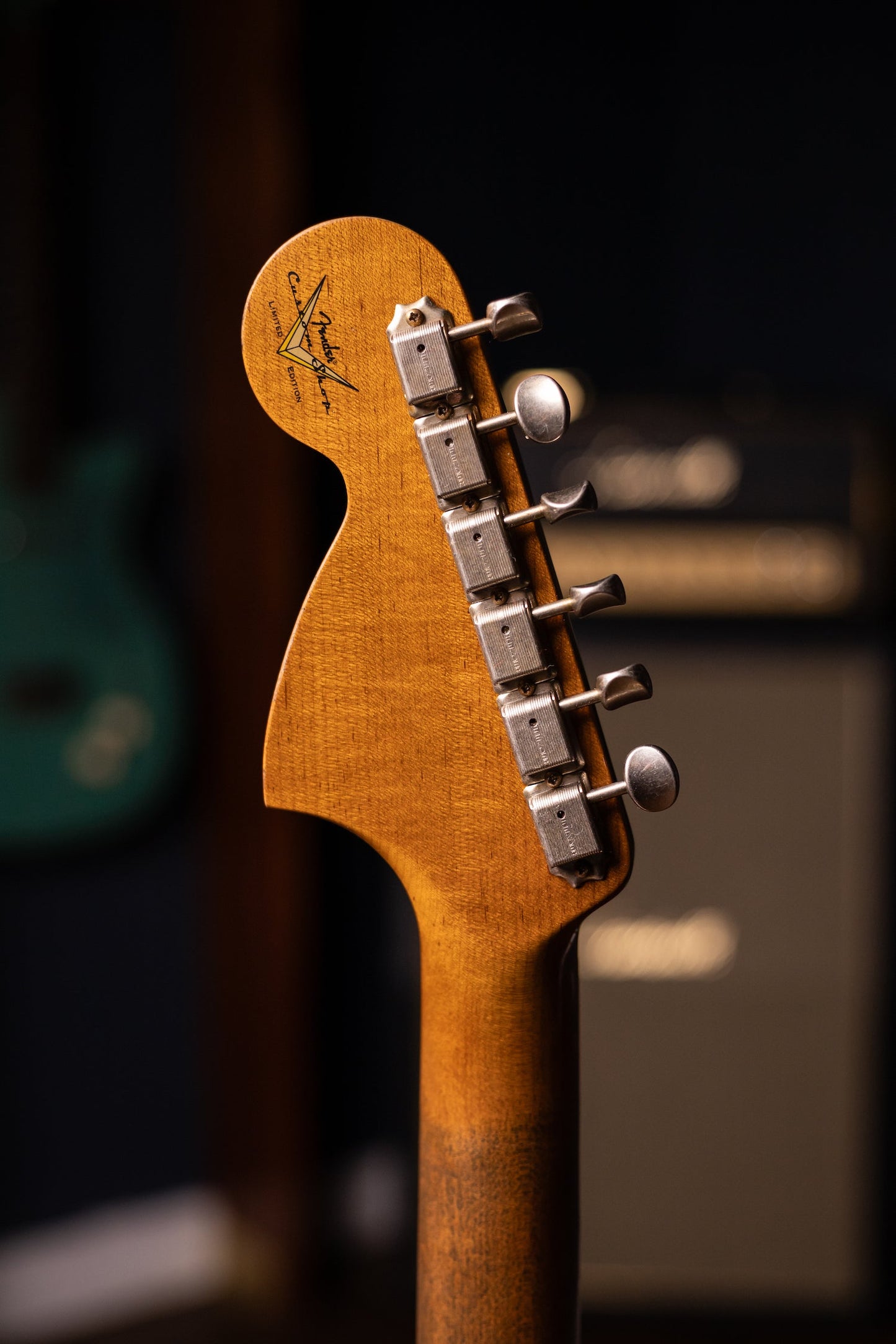 Used 2023 Fender Custom Shop Limited Edition Roasted "Big Head" Stratocaster® Relic® Electric Guitar - Aged Vintage White