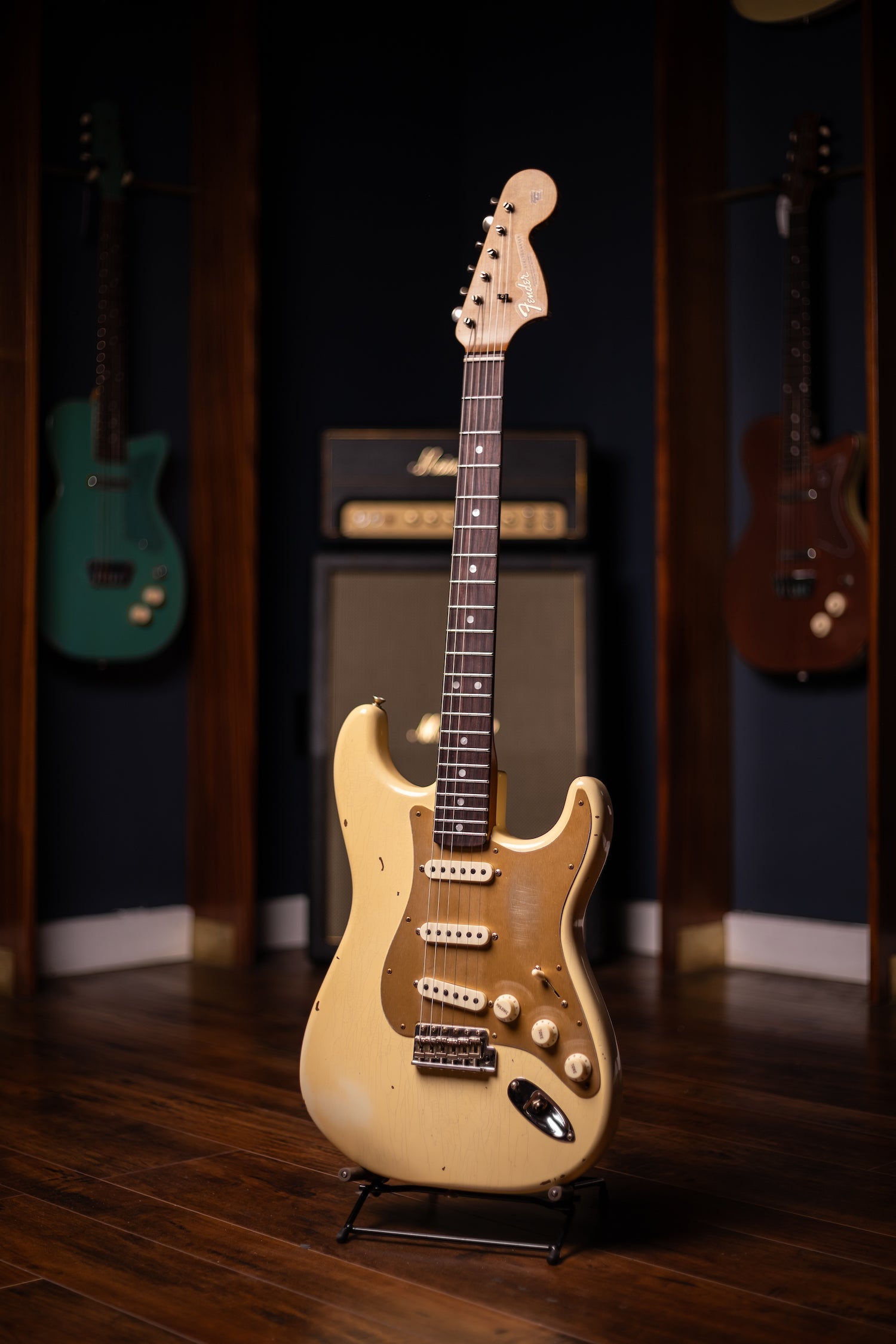 Used 2023 Fender Custom Shop Limited Edition Roasted "Big Head" Stratocaster® Relic® Electric Guitar - Aged Vintage White