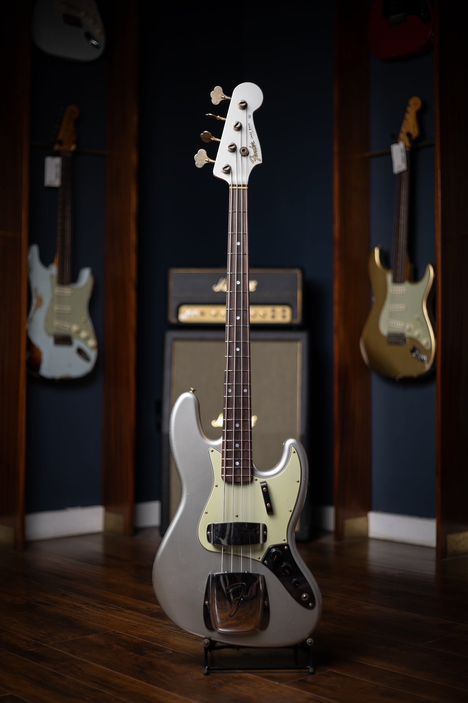 Fender Custom Shop 1965 Jazz Bass Journeyman Relic - Faded Inca Silver